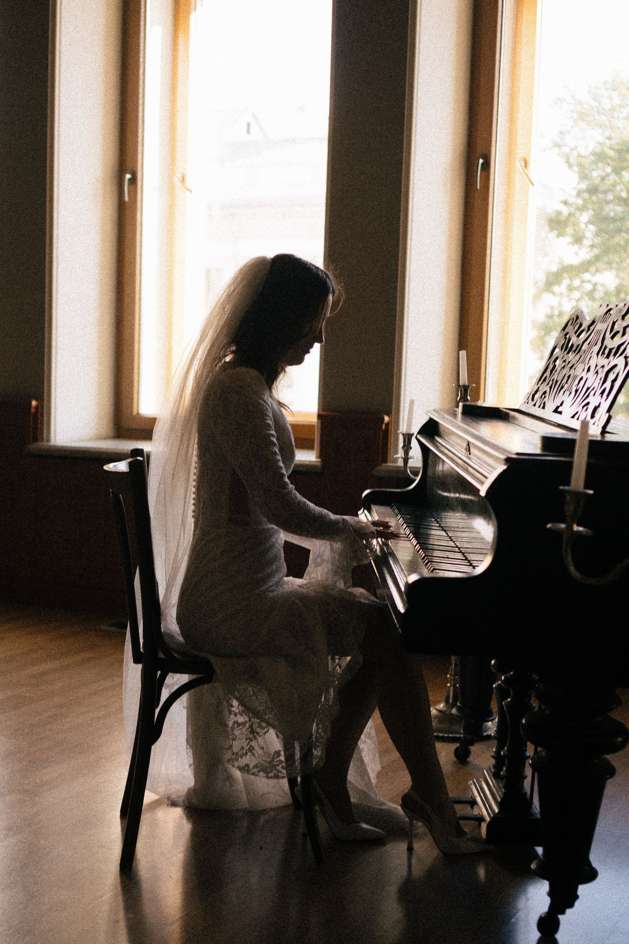 СЪЁМКИ В ПЕРВОМ ДВОРЦЕ ПРОГУЛКА И СТУДИЯ. Профессиональный фотограф, Санкт-Петербург — Виктория Богомолова