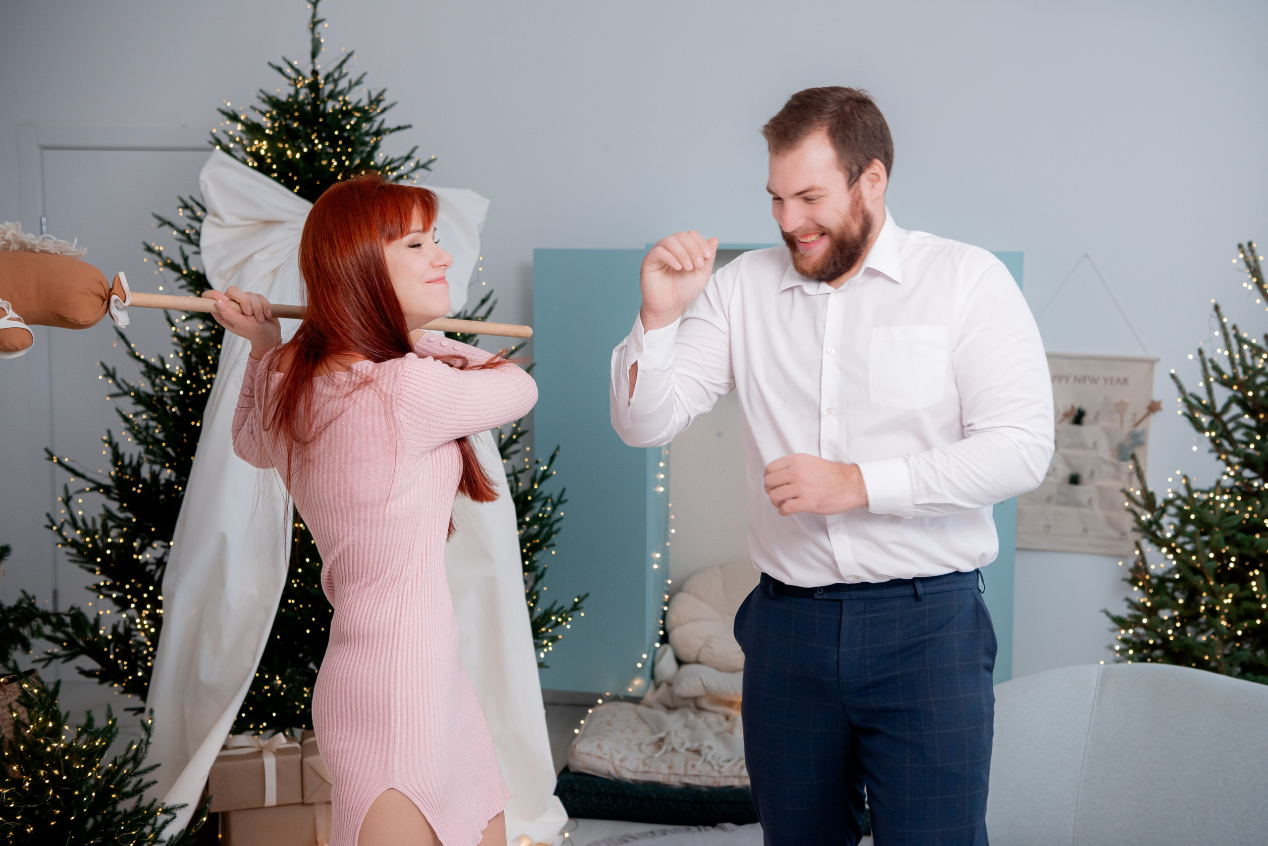 Новогодняя семейная фотосессия. Студия Скандибек. Фотограф в Волгограде и Волжском Александр Горбань