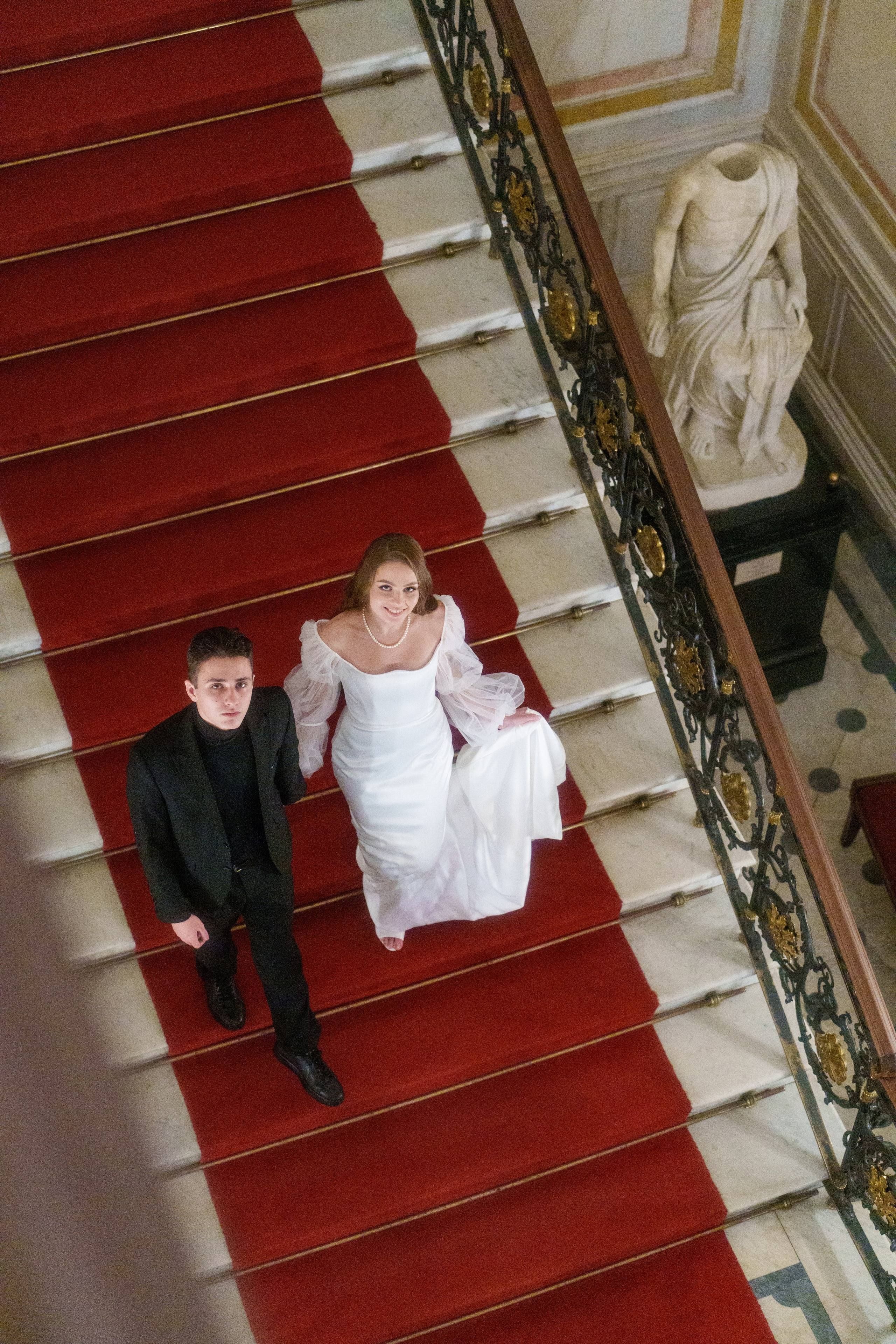 Фотосессия в Эрмитаже упрекрасно передаст Ваш стиль свадьбы!