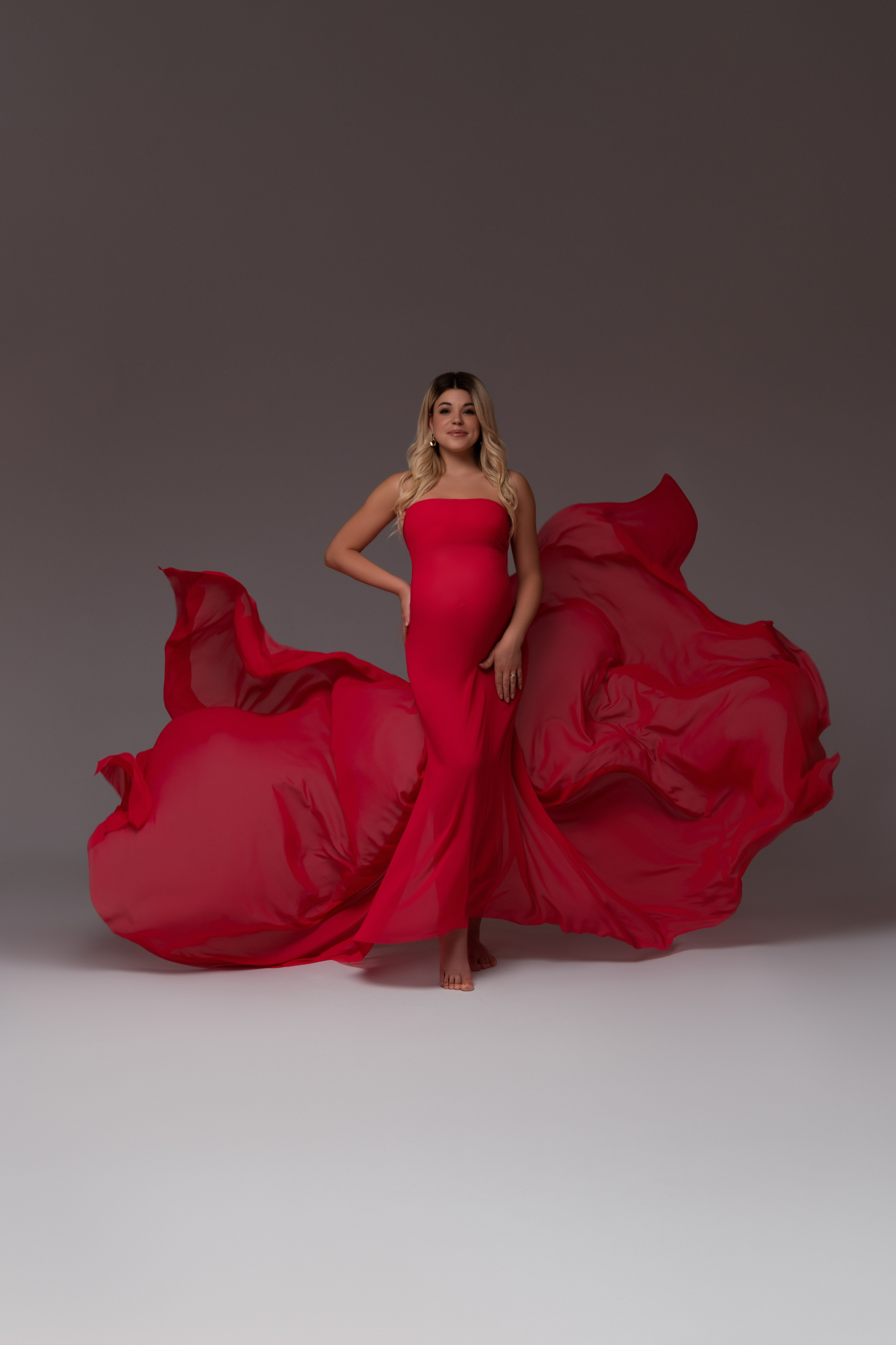 Кадры с летящей тканью. Фотограф беременности в Крыму Бобкова Ирина