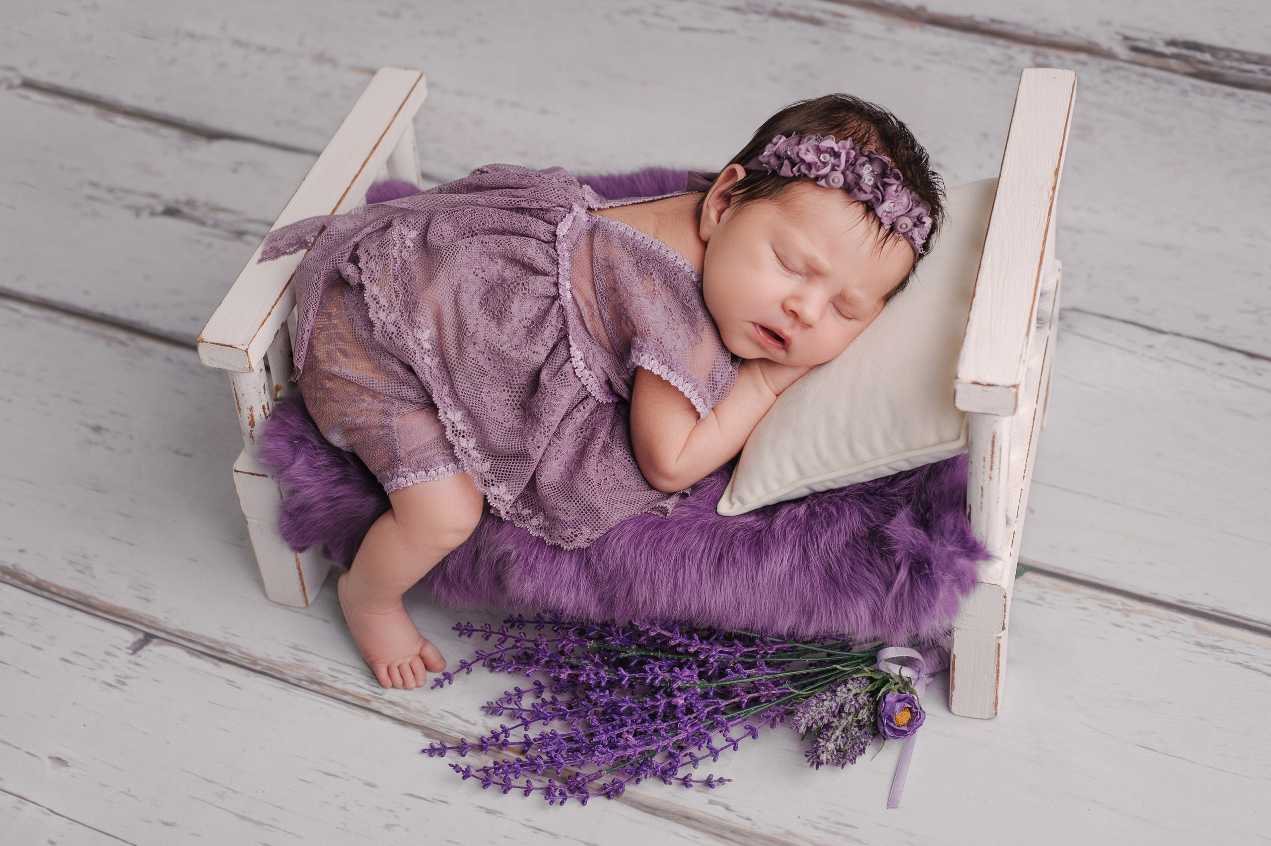 Профессиональный фотограф новорожденных в Воронеже Виктория Баева