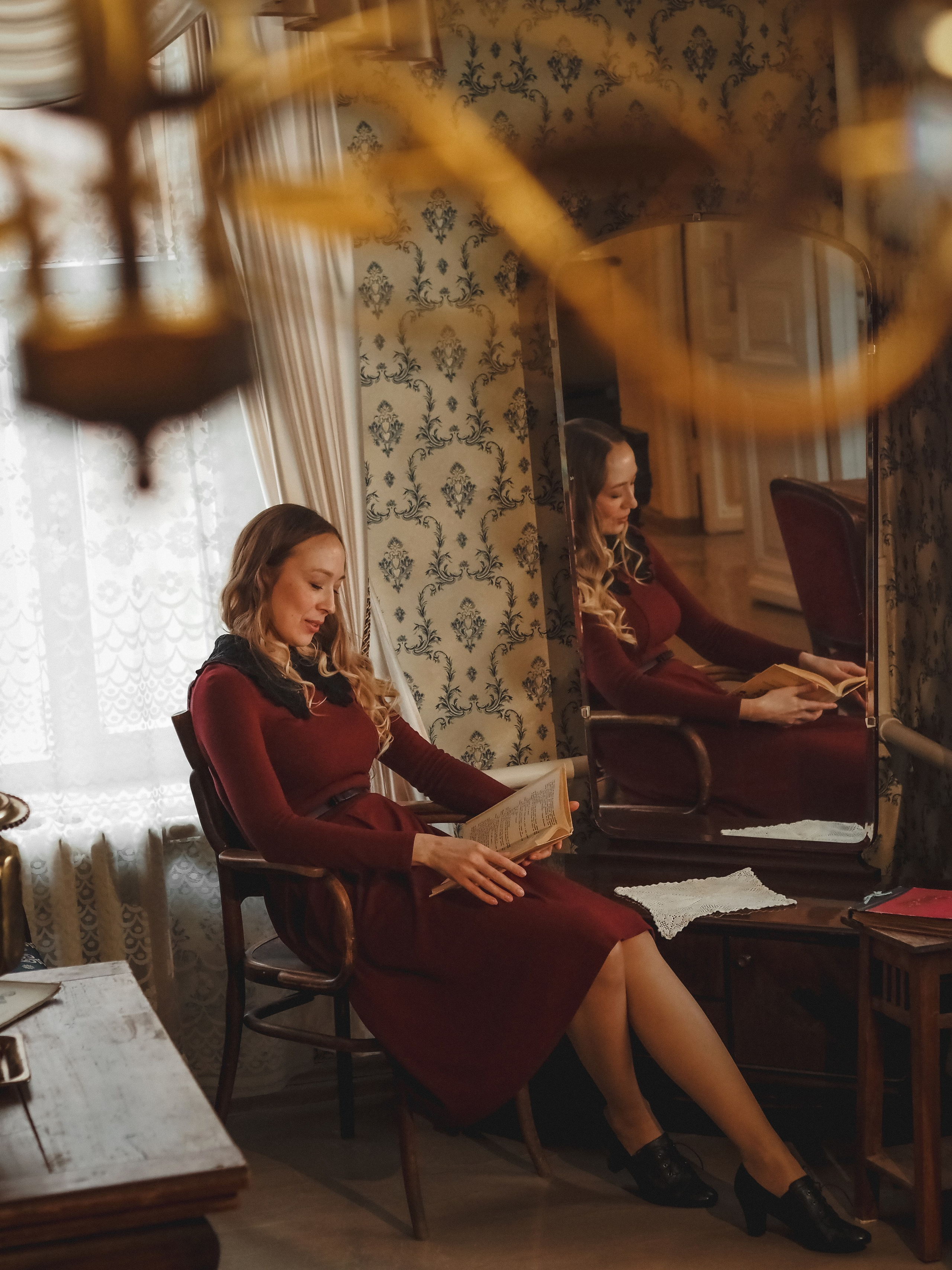 Ирина и Евгения в доме Пельцама. Семейный фотограф Ольга Барабанова