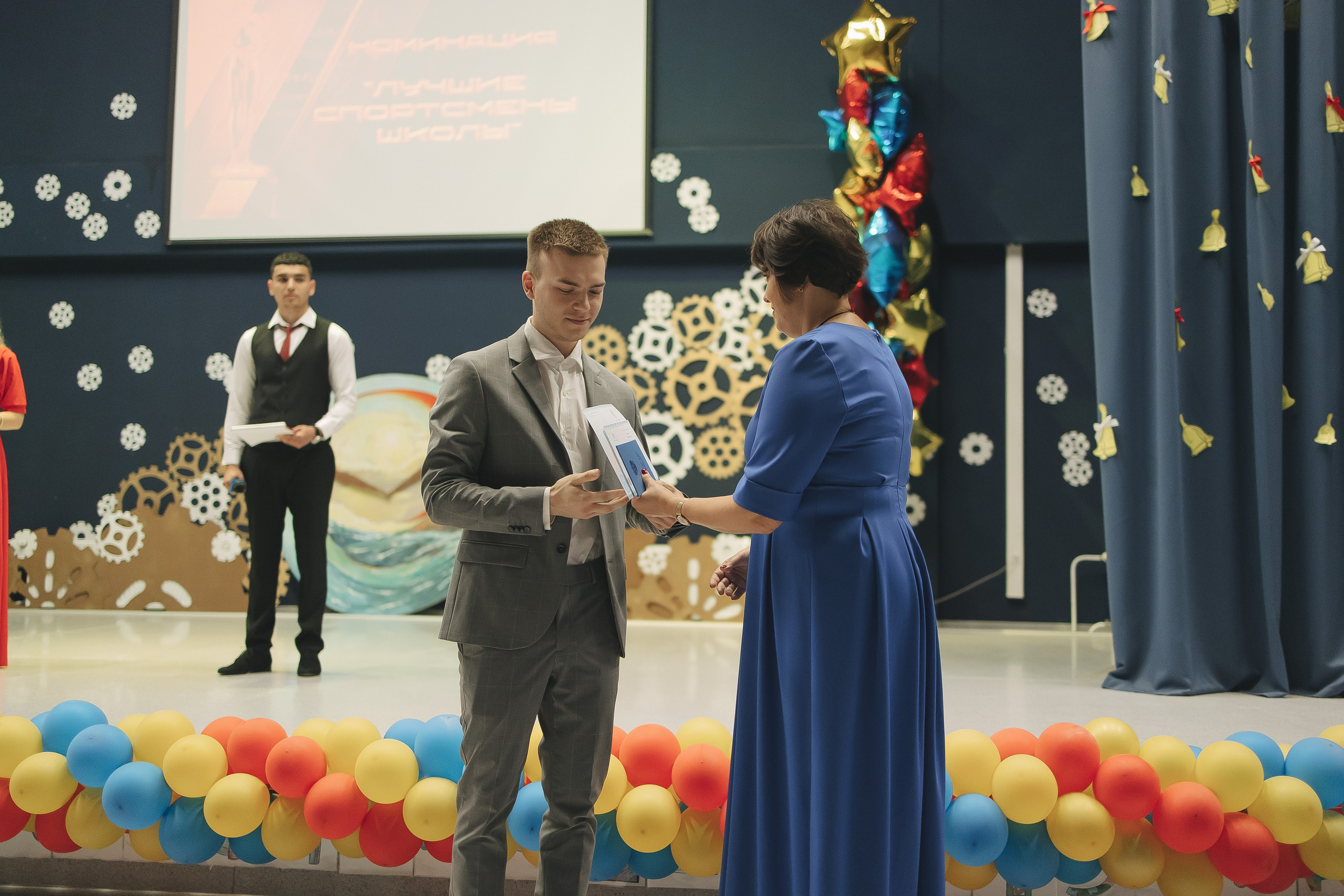 Выпускной Сосны. Свадебный и женский фотограф