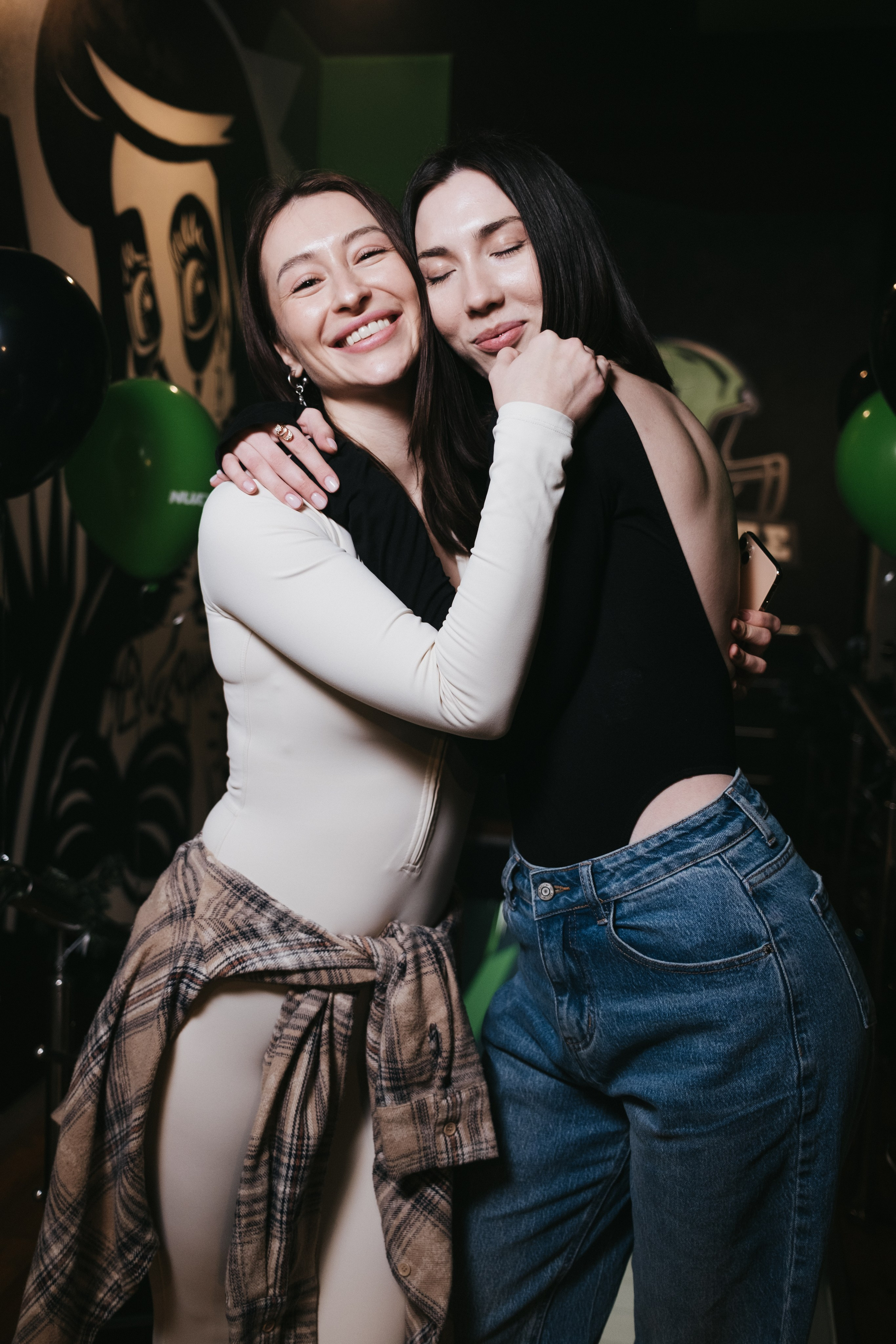 День рождения кальяной NUASMOKE 11 лет. Свадебный и репортажной фотограф Денис Ожигин в Краснодаре и Краснодарском крае