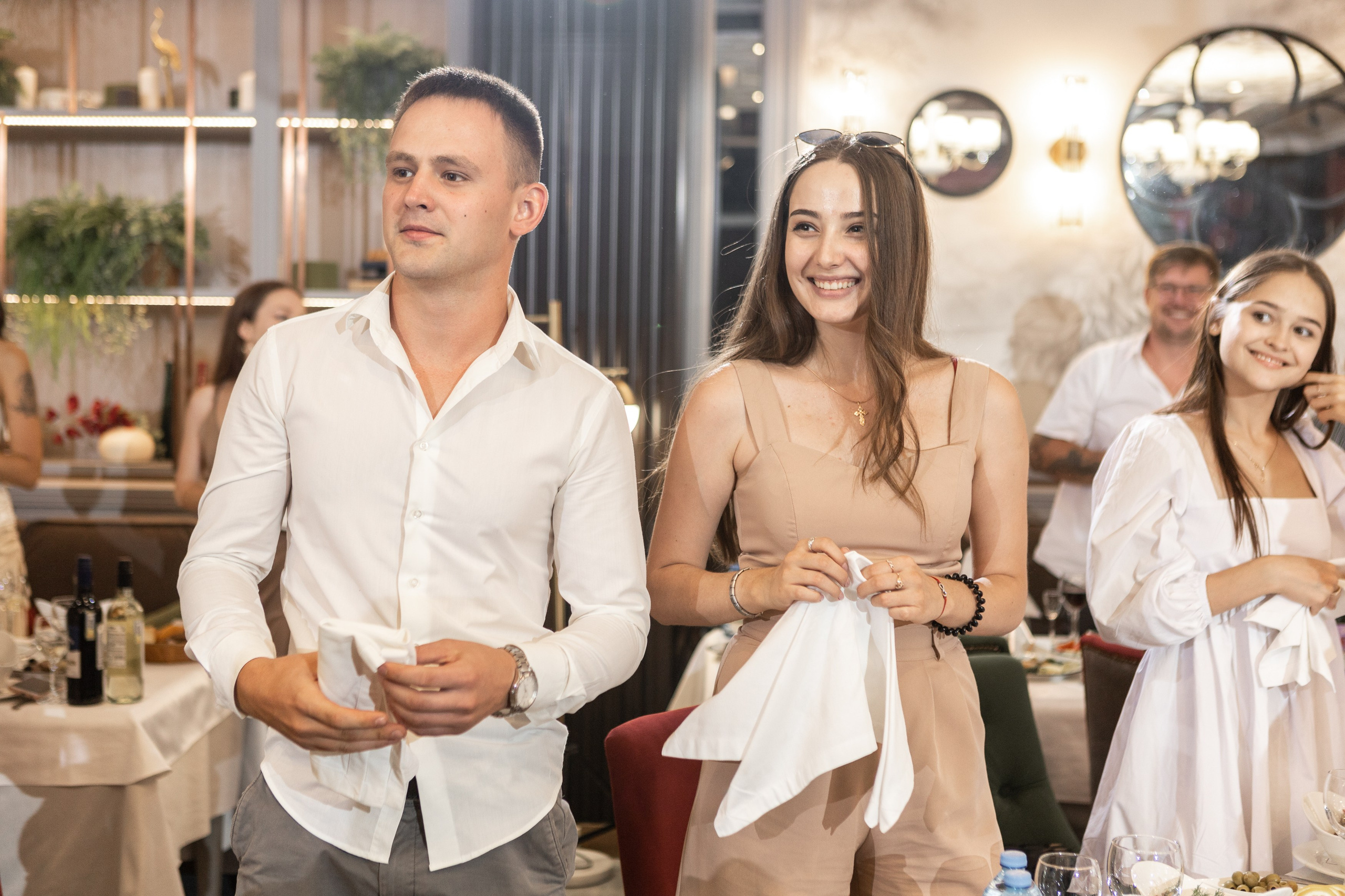 Свадебный фотограф Уфа — Руслан ГабдлисламовЖивые эмоции, красивые кадры, воспоминания на всю жизнь.Работаю по всей Республике Башкортоста. Свадебный фотограф Уфа Руслан Габдлисламов