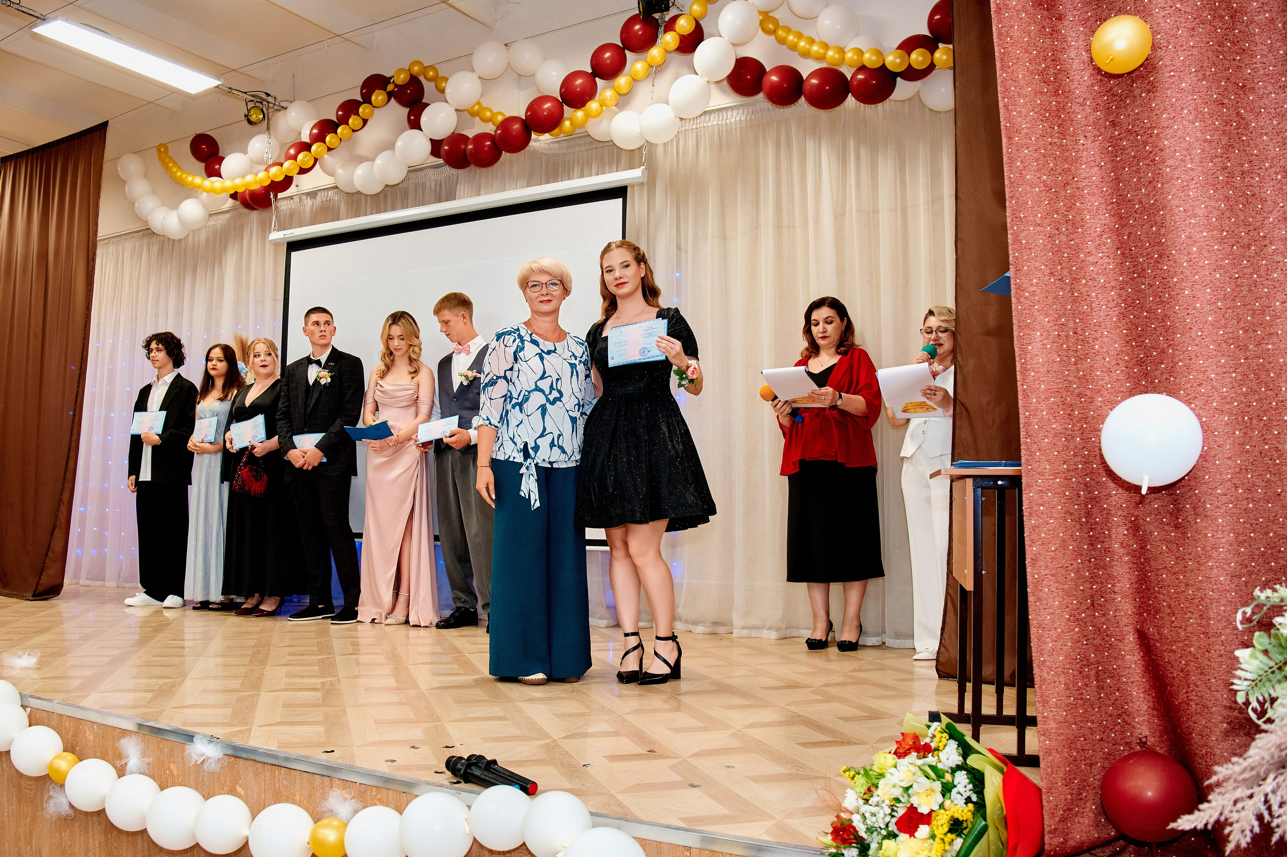 Выпускной 11Б. Школа 35. Фотограф Таганрог Анна Трайжон