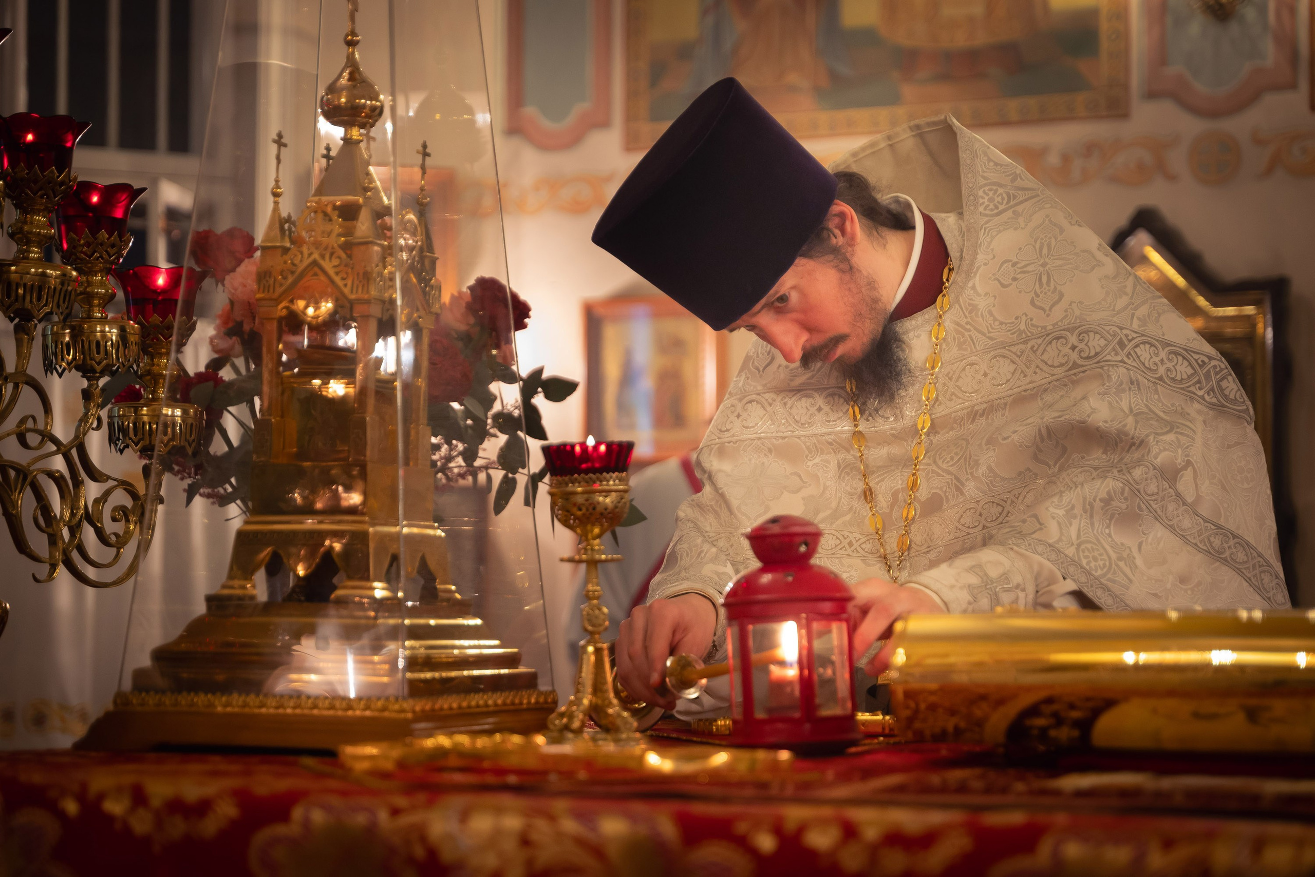 Богородский храм. Пасха. Полунощница, Божественная литургия. Антон и Татьяна Денисенко — В храме