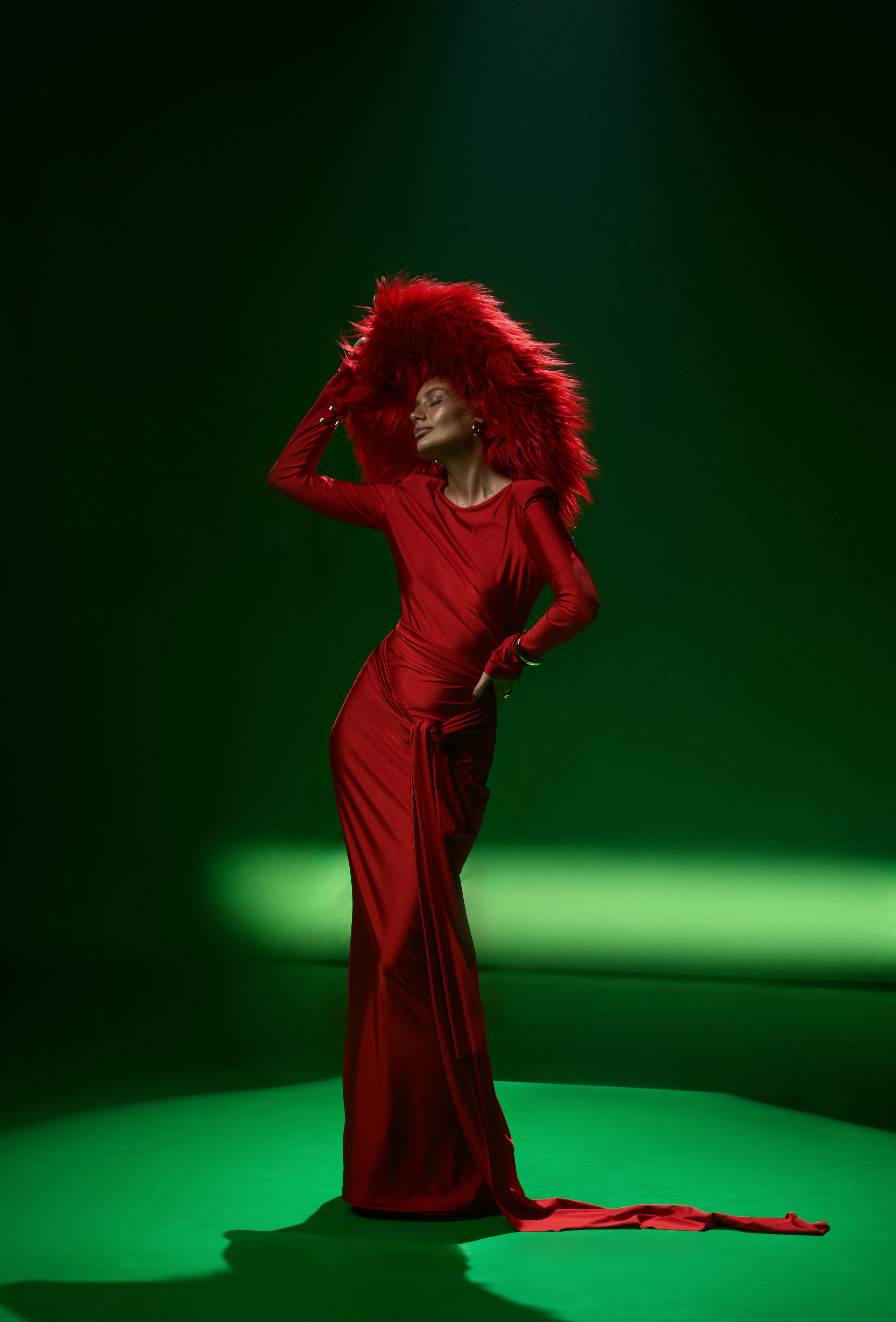 LadyInRed. Фотограф для маркетплейсов Wildberries и Ozon | Предметная и фуд-съёмка, инфографика и видео для брендов — Анастасия Супрунова