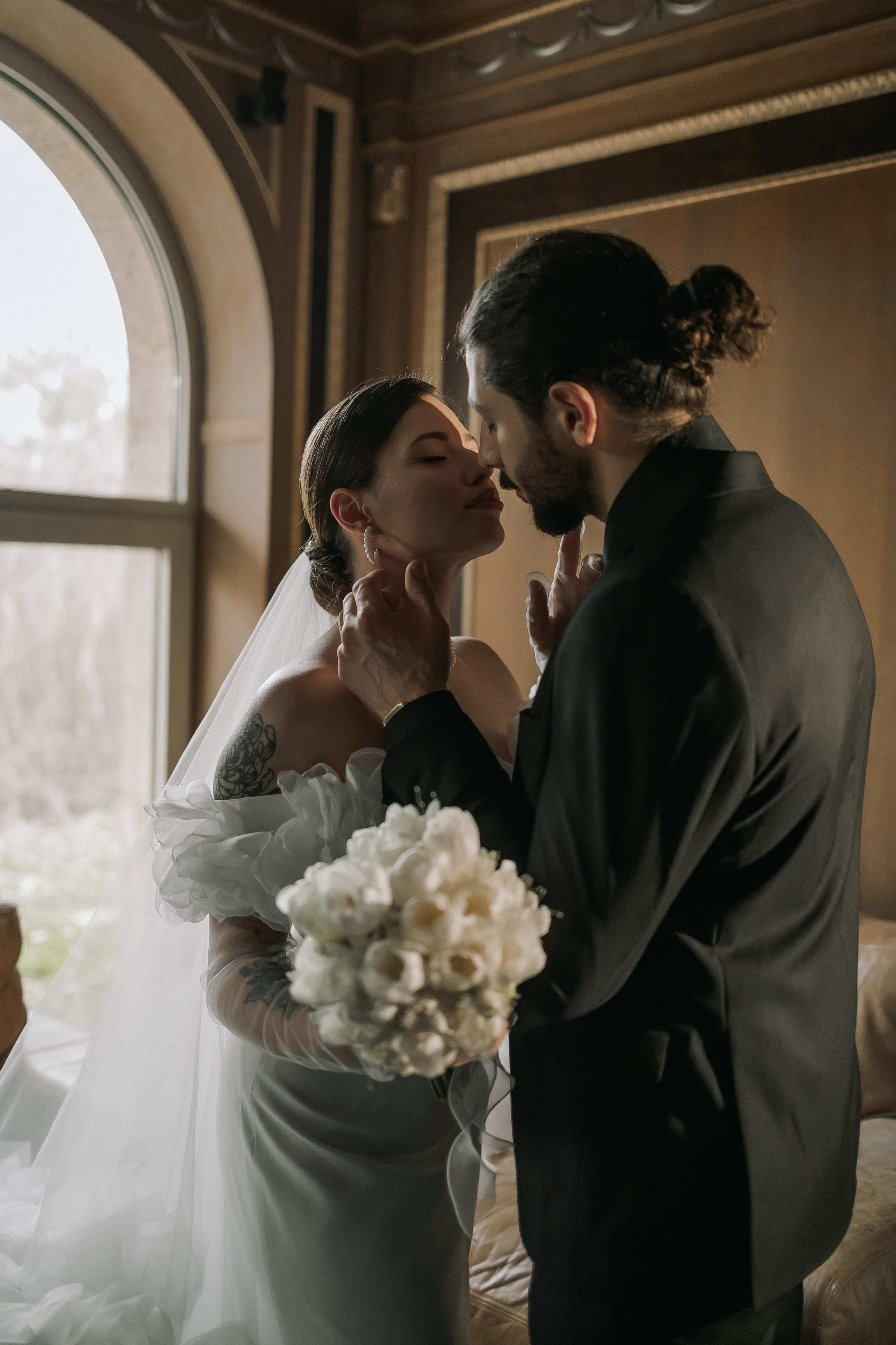 Аль-Барр и Наташа. Невероятная история. Свадебная фотография. Арина Рубах