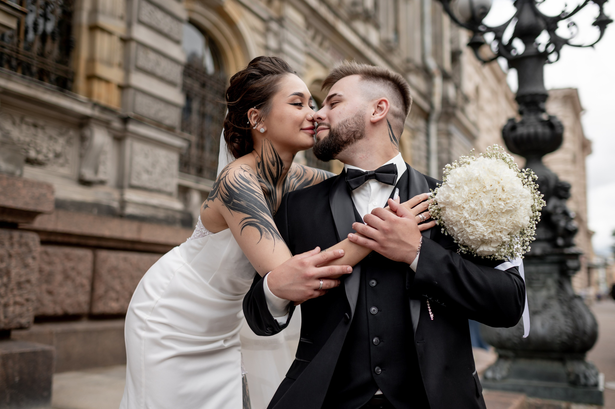 Диана и Евгений (маршрут № 1 в Питере: Исаакиевская площадь, красные маркизы Астории, набережная Мойки, Дворец Штиглица и Летний сад). Портретный, семейный и свадебный фотограф в Санкт-Петербурге и в Пушкине Ширяев Денис