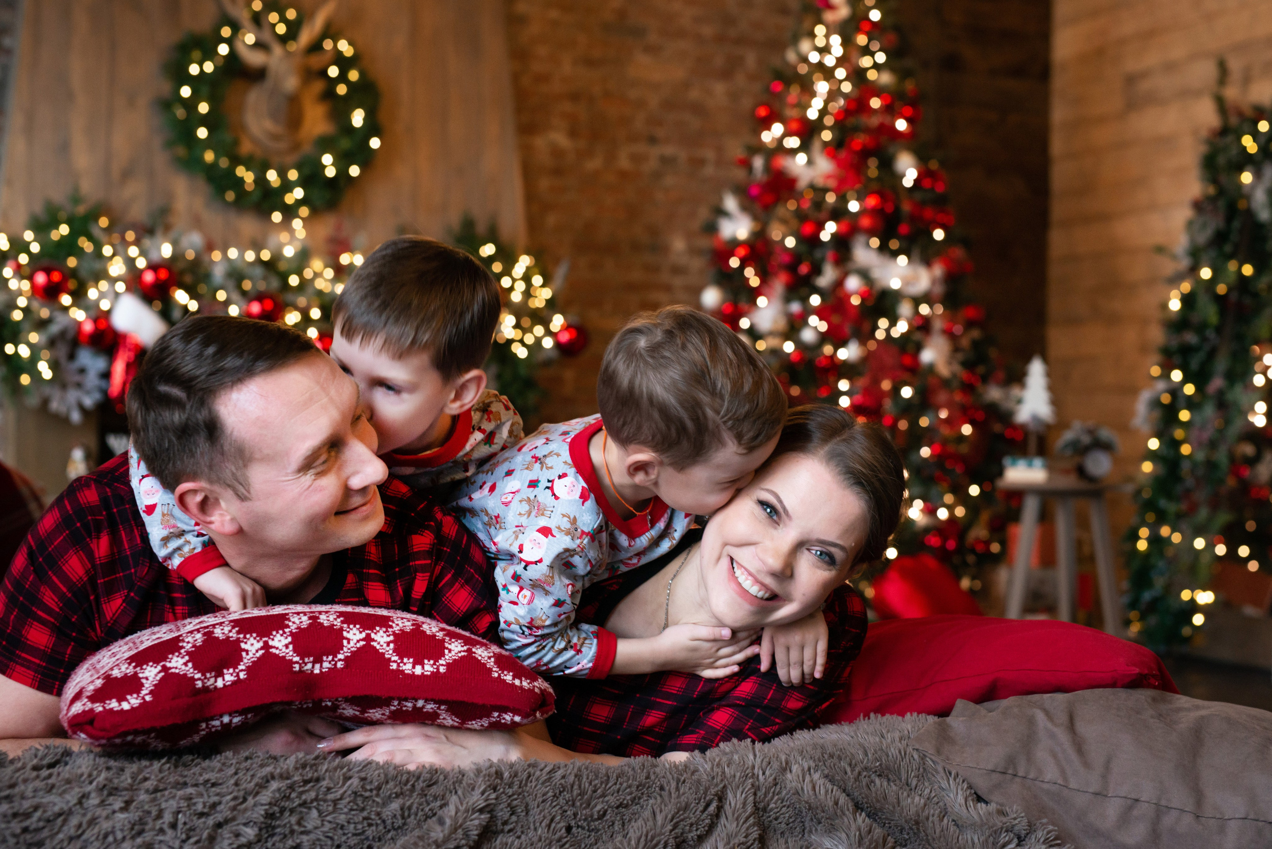 Новогодняя классика. Портретный, семейный и свадебный фотограф в Санкт-Петербурге и в Пушкине Ширяев Денис
