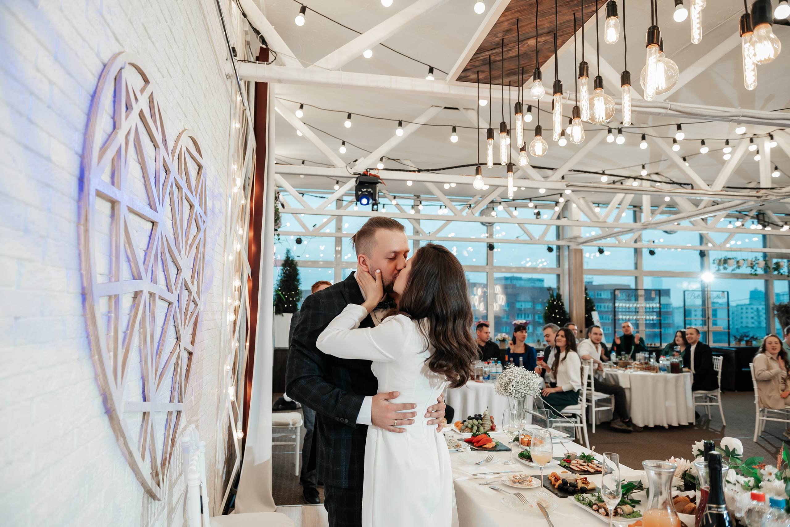 Свадебный фотограф в Екатеринбурге. Свадебная фотосъемка. Свадебный фотограф в Екатеринбурге