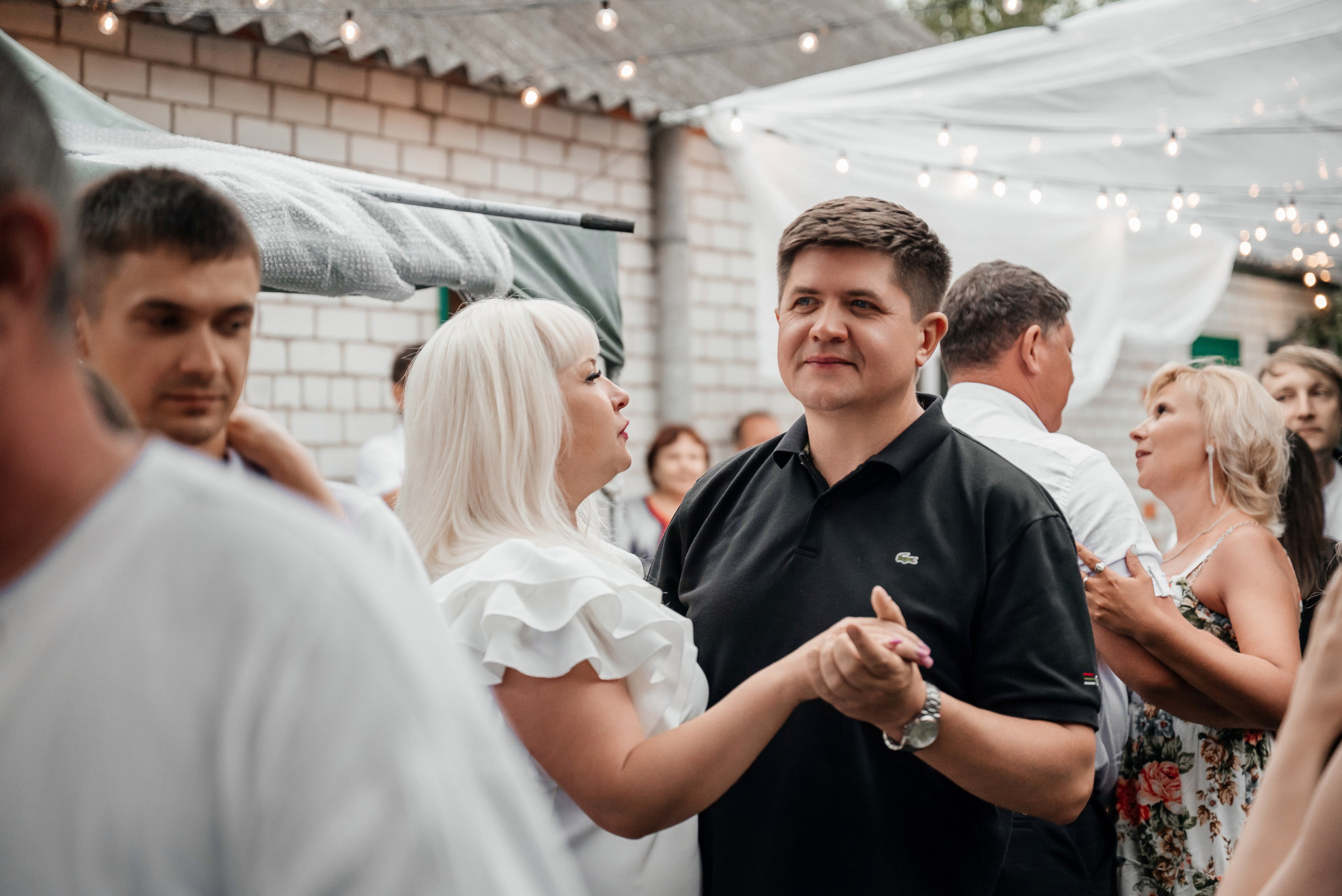 «Свадьба Даши и Артема». Школьный фотограф в Валуйках. Фотосессии для выпускников и изготовление выпускных альбомов в городе Валуйки и в Белгородской области