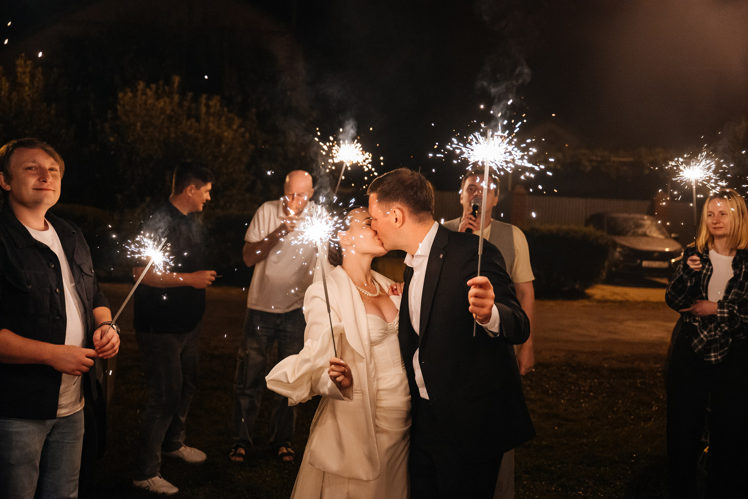 «Свадьба Даши и Артема». Школьный фотограф в Валуйках. Фотосессии для выпускников и изготовление выпускных альбомов в городе Валуйки и в Белгородской области