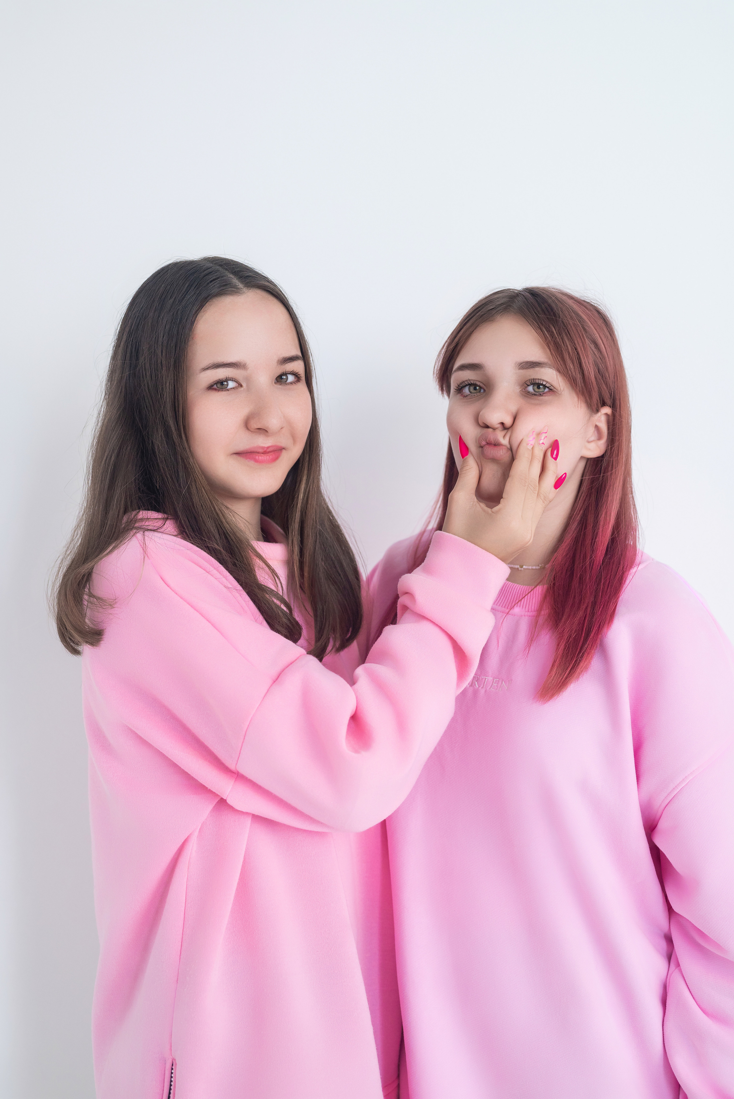 Две подружки. Фотограф в городе Салават