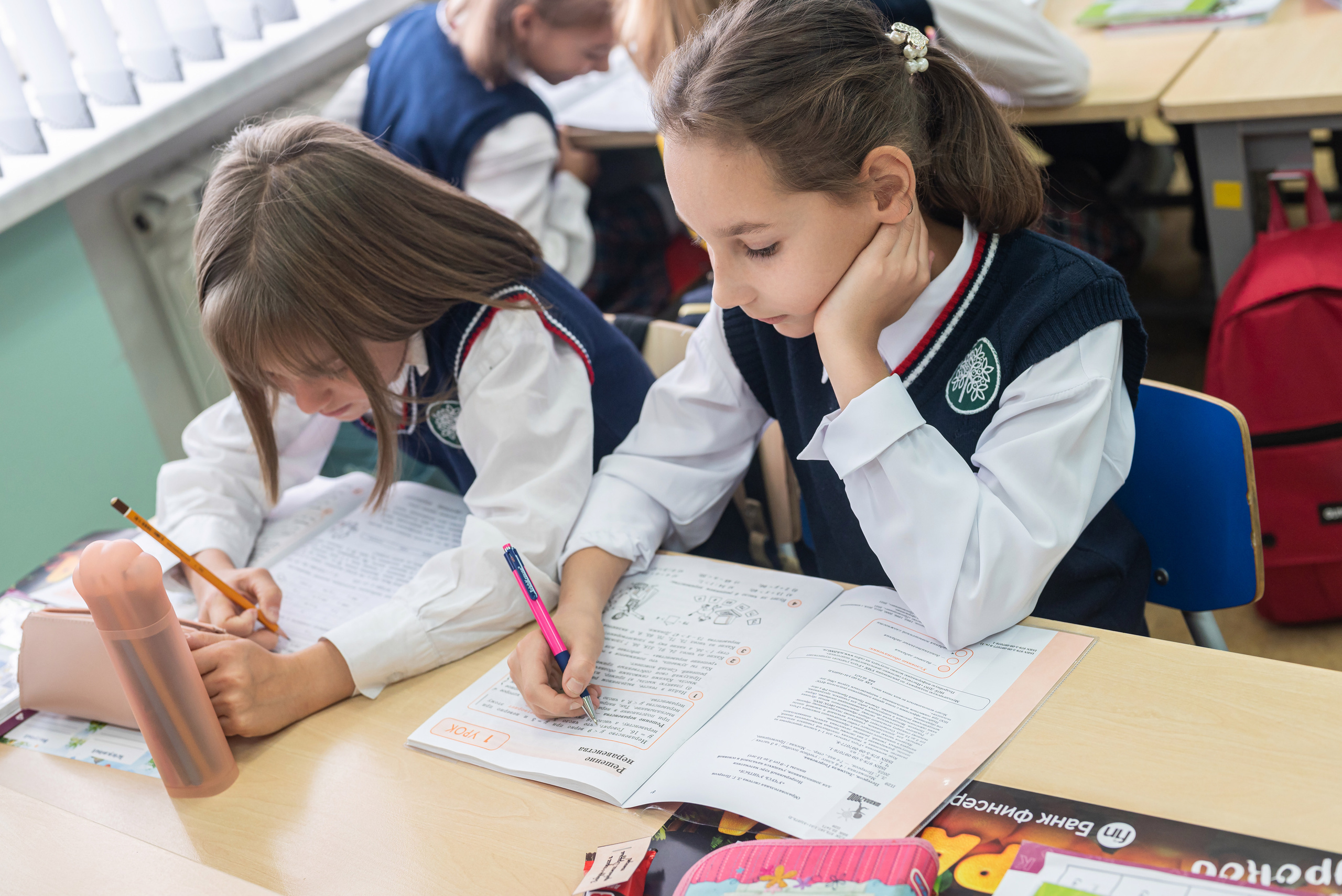 Первое сентября 4б класс. Фотограф в городе Салават