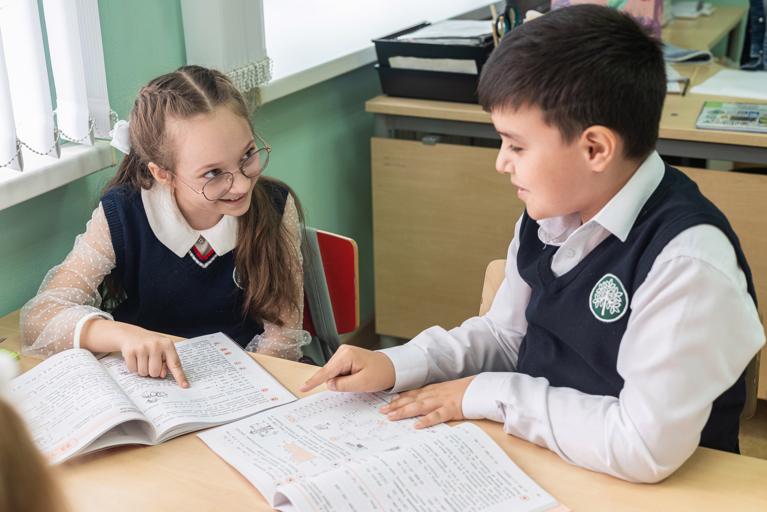 Первое сентября 4б класс. Фотограф в городе Салават
