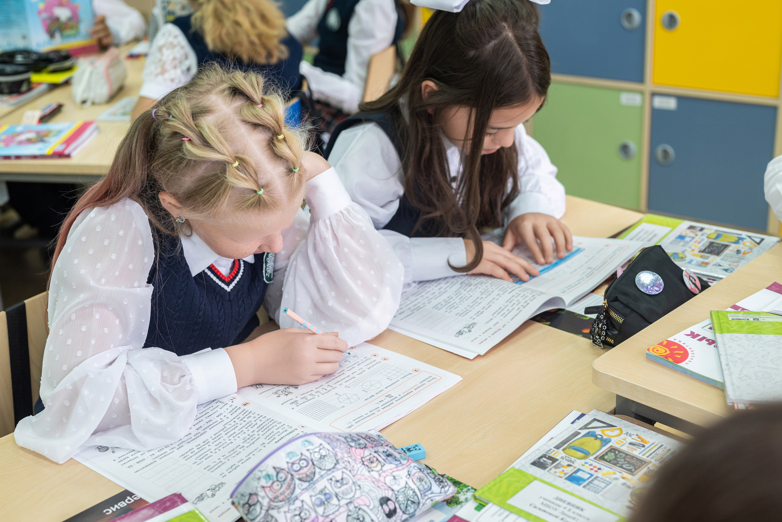 Первое сентября 4б класс. Фотограф в городе Салават