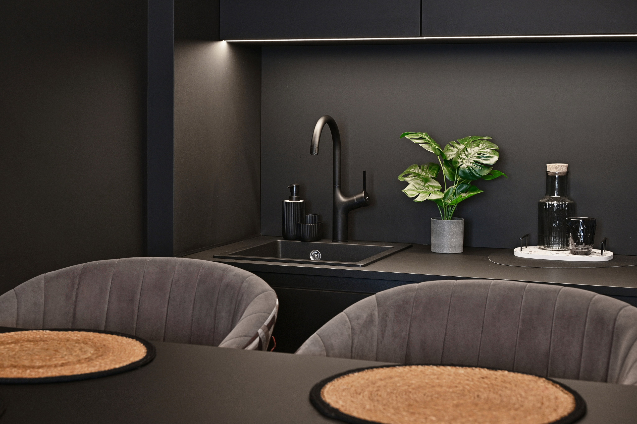 Интерьерная фотосъемка объектов жилой недвижимости в Самаре. Фотограф в Самаре Евгения Кутоманова. Индивидуальные, имиджевые и свадебные фотосессии