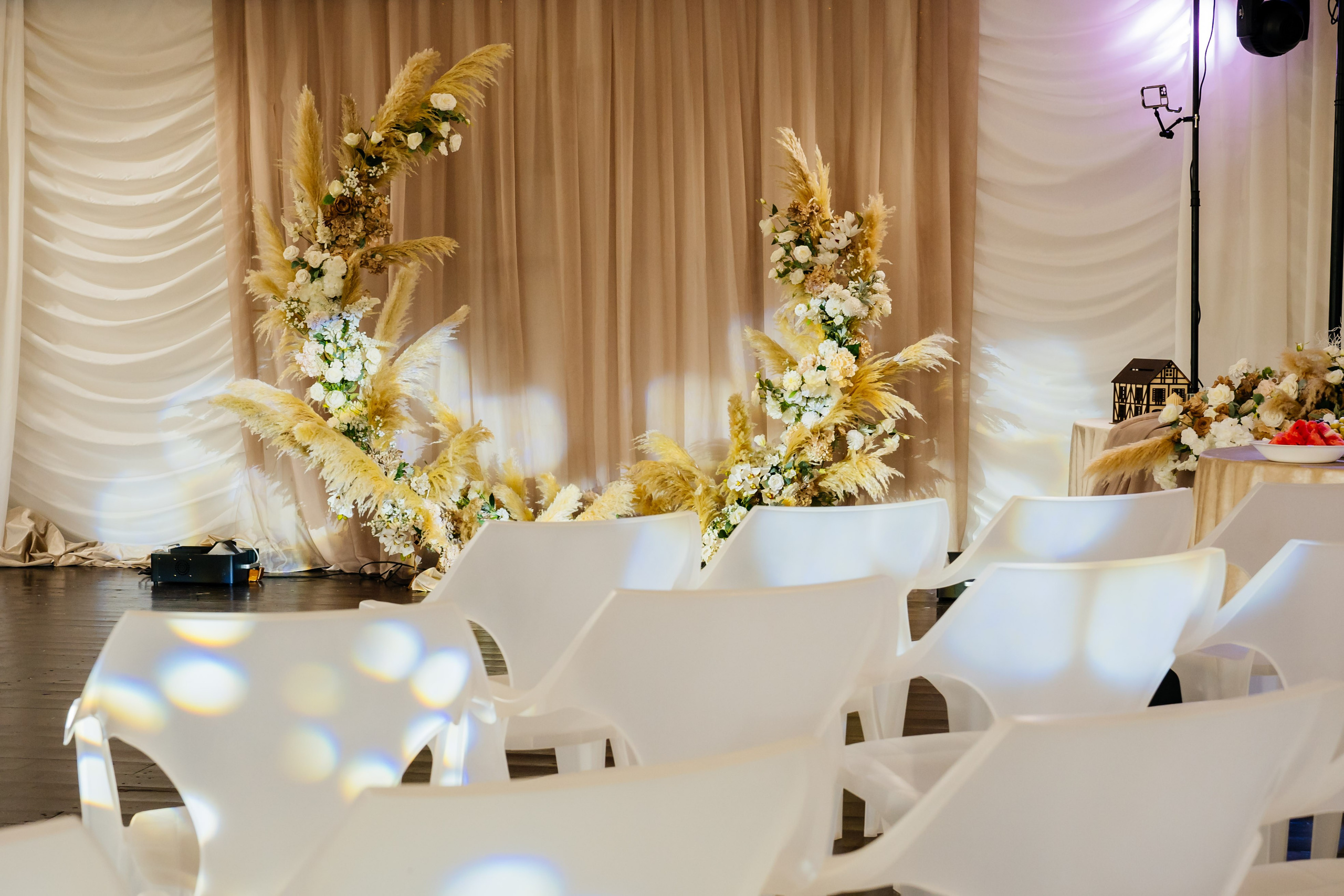 Ксения и Владислав. Видеограф и Фотограф в Челябинске Ксения и Владимир Рюмины