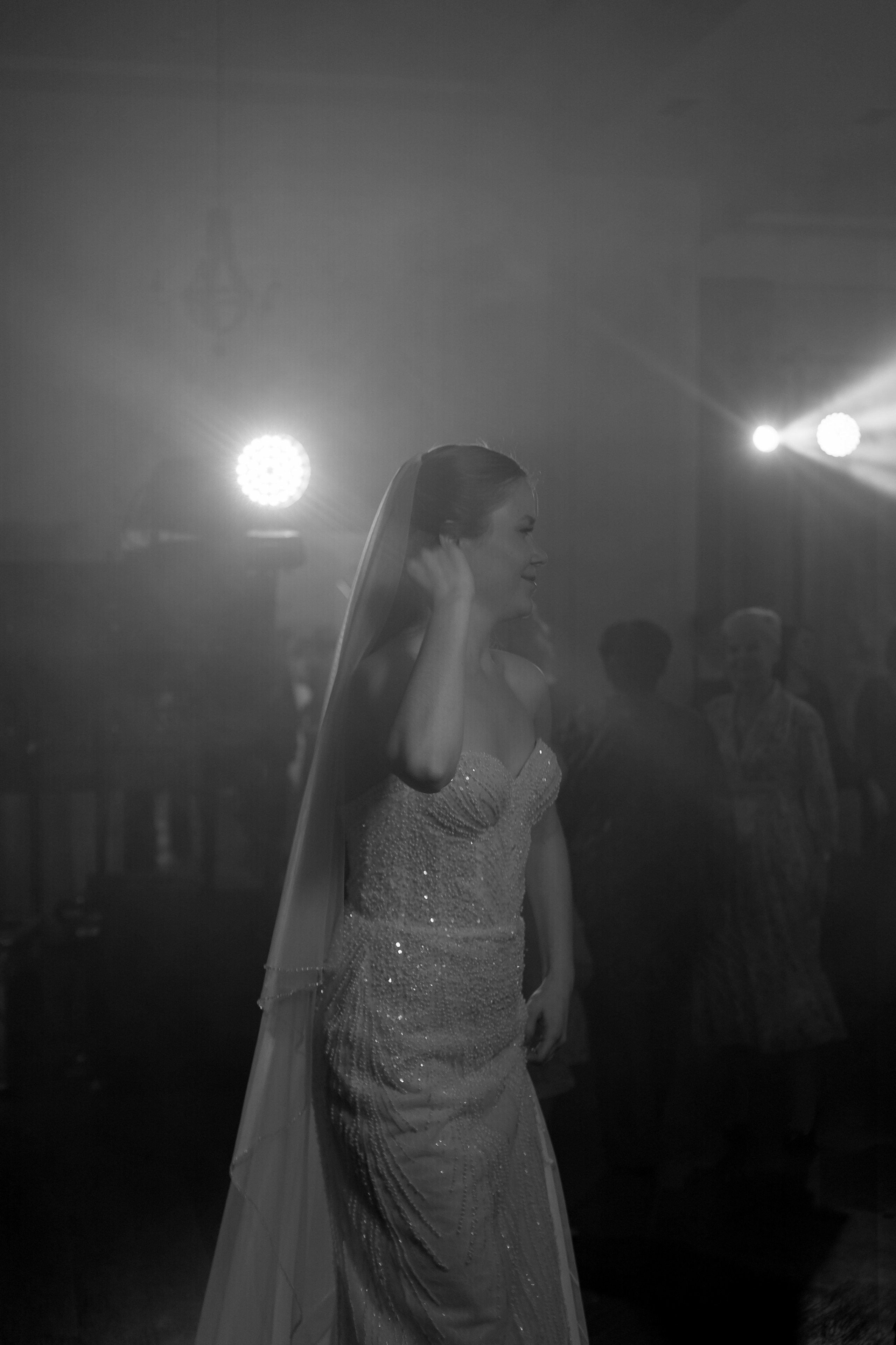 СВАДЕБНАЯ СЬЕМКА СБОРОВ В ОТЕЛЕ И ВЫЕЗД НА ЦЕРЕМОНИЮ (СНЯТО В СИБИРЕ В НИЖНЕВАРТОВСКЕ). Профессиональный фотограф, Санкт-Петербург — Виктория Богомолова