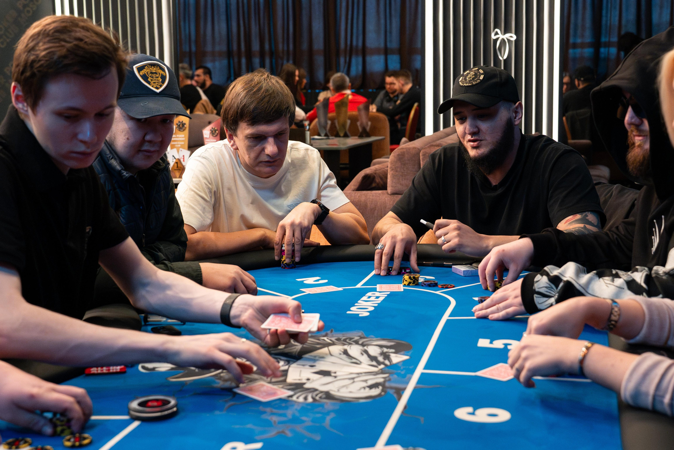 Joker Poker Club 01.03.2026. Коммерческий и художественный фотограф и видеограф в Москве Арсений Тургенев