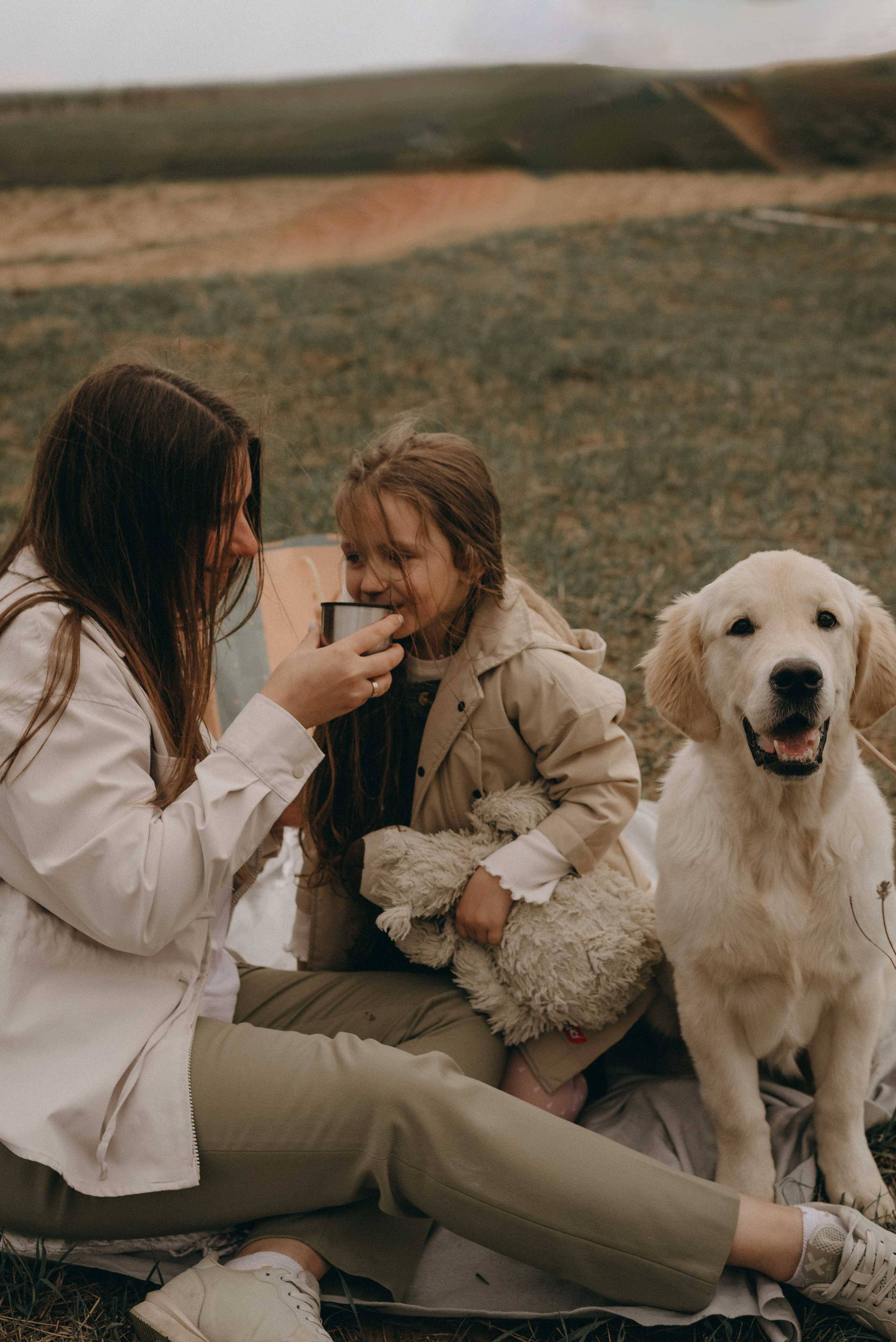 Вика, Кирилл, Николь и Хлоя
