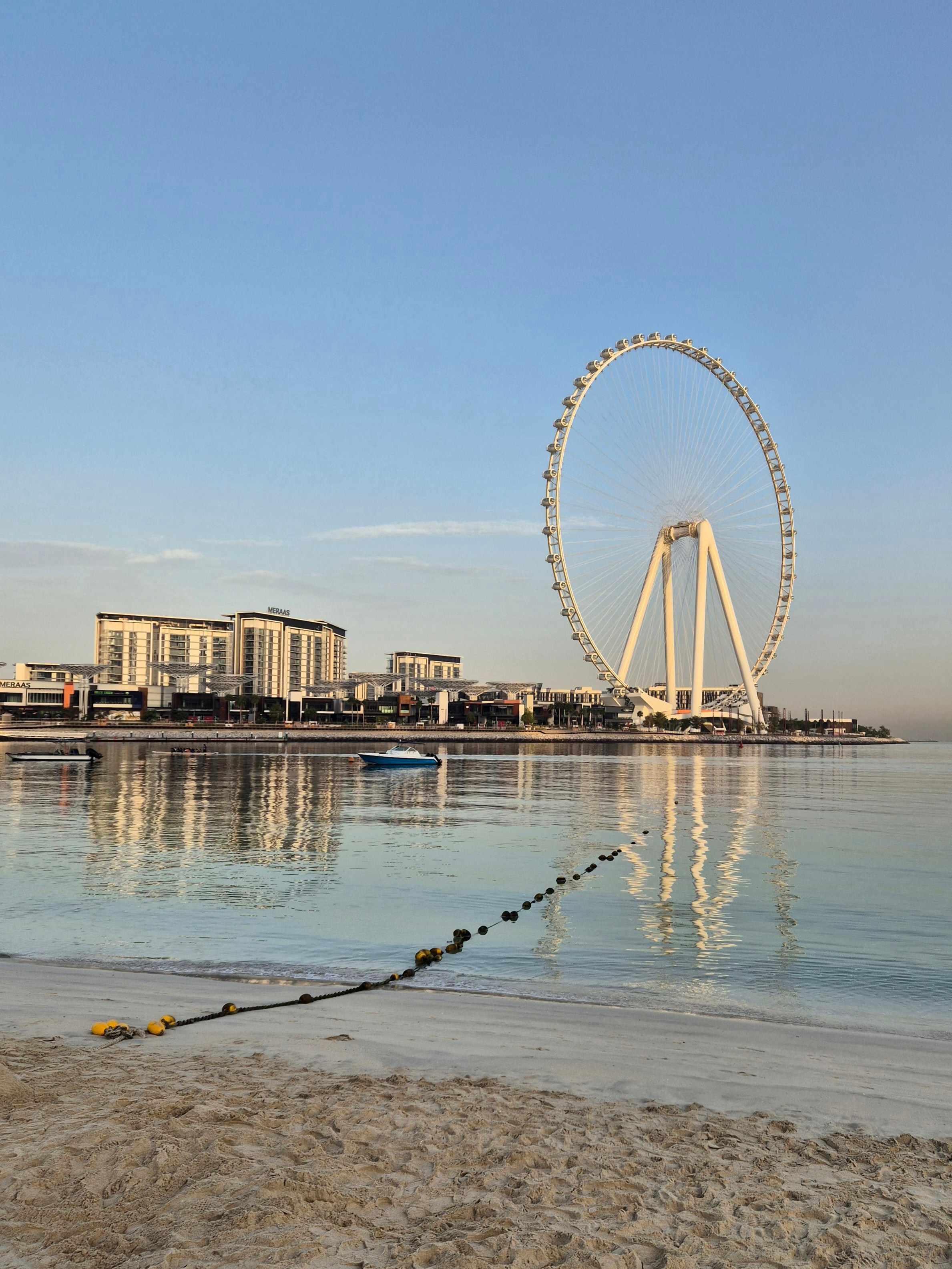 Колесо обозрения. Построено, запущено, остановлено на неопределенное время