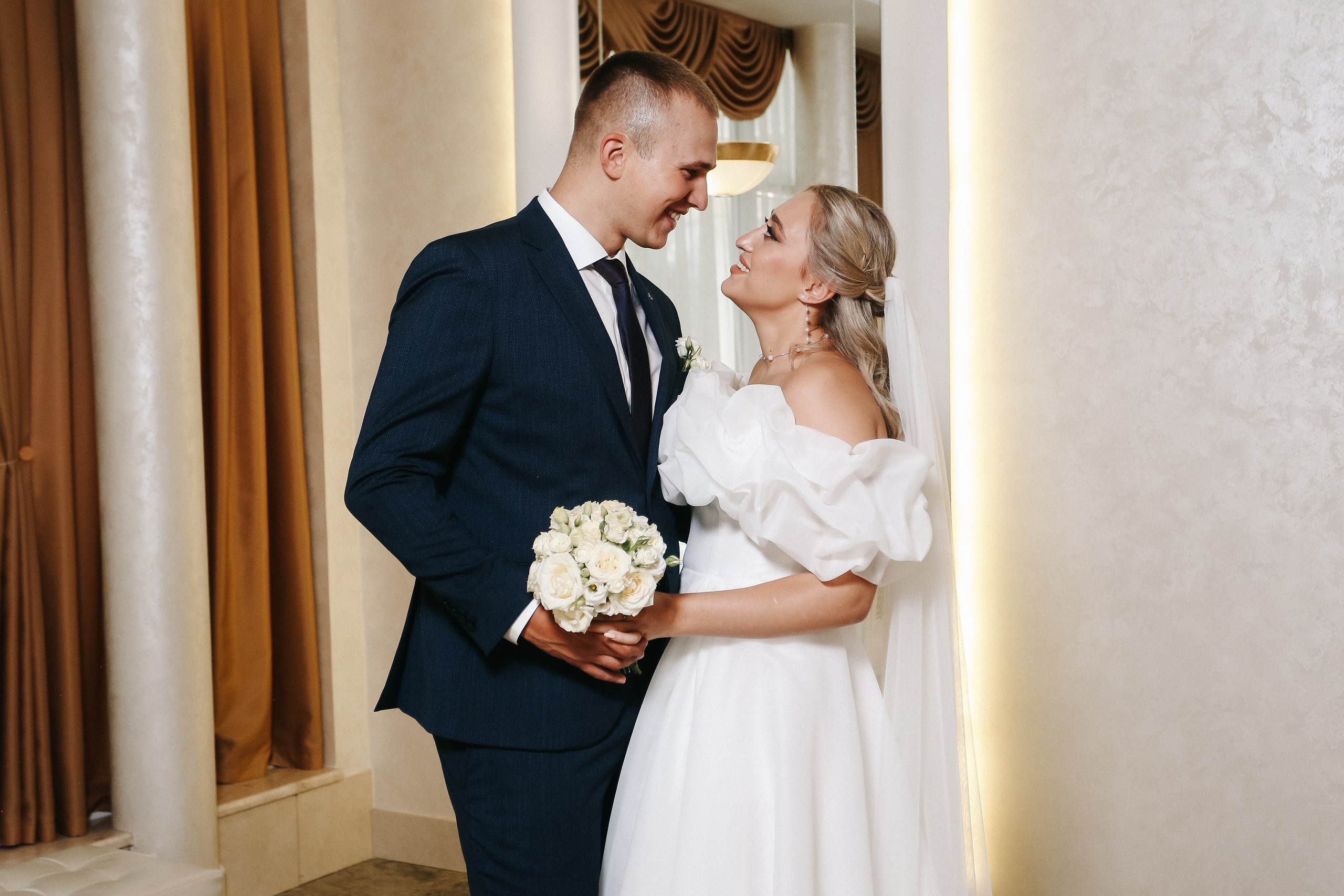 Свадебные съемки. Репортажный фотограф в Новосибирске