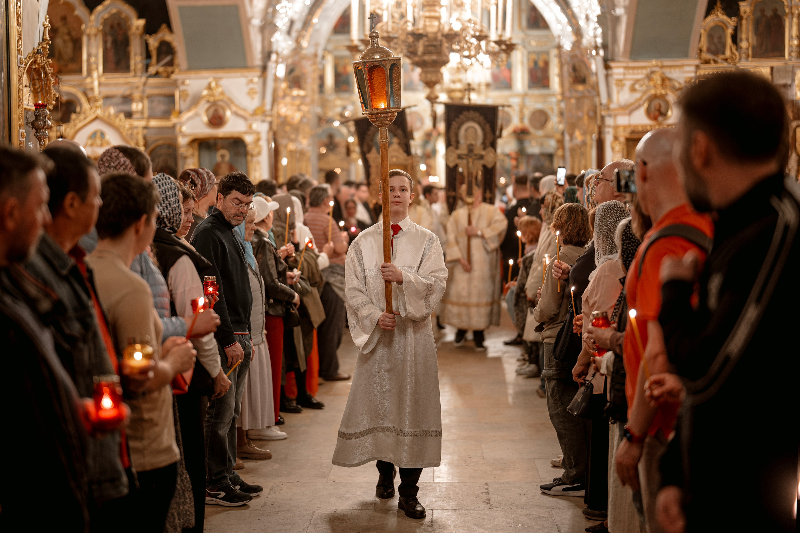 БОГОСЛУЖЕНИЯ. Фотограф Елена Лунева