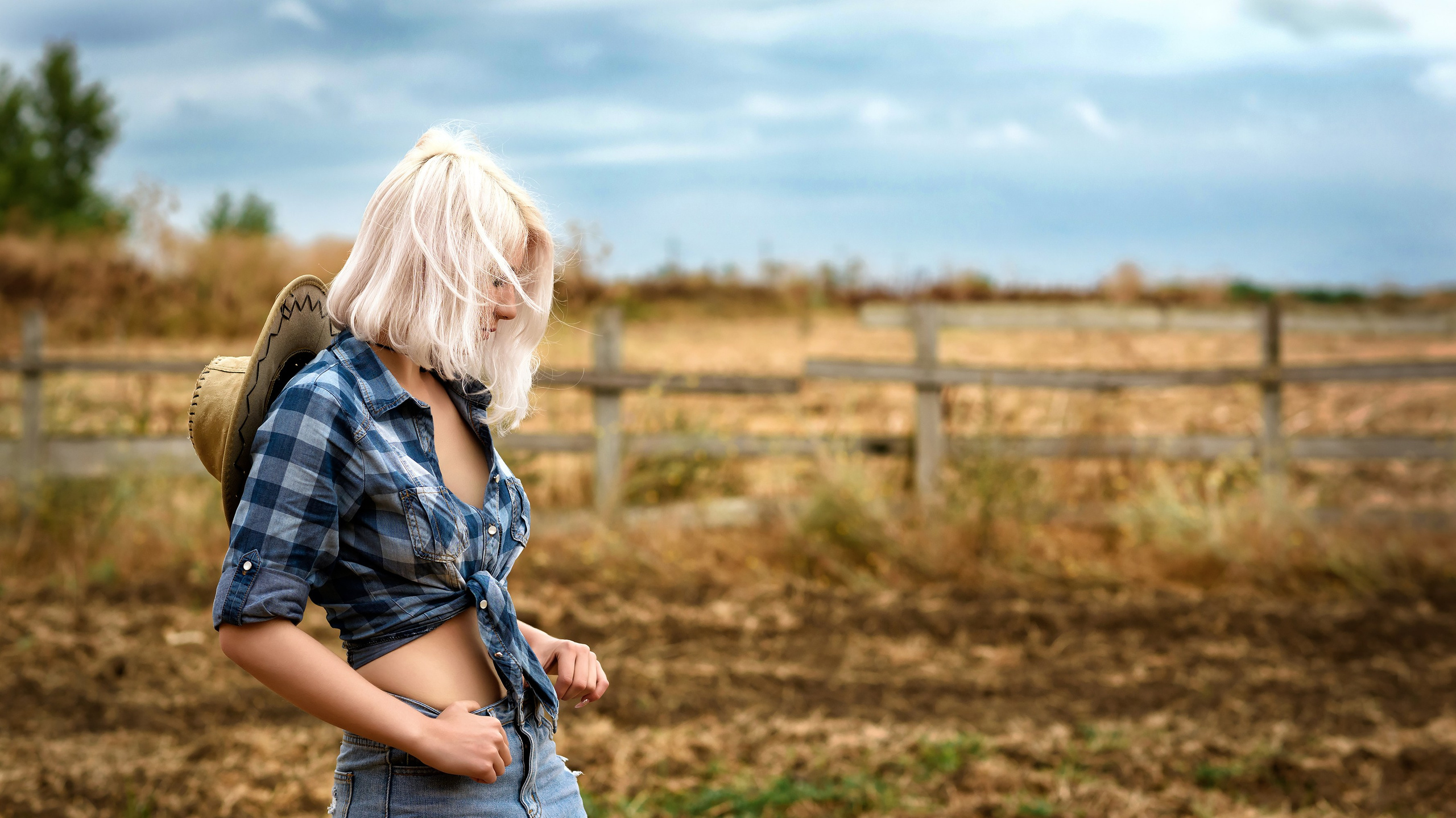 С человеком. Яркие фото на Чёрном море