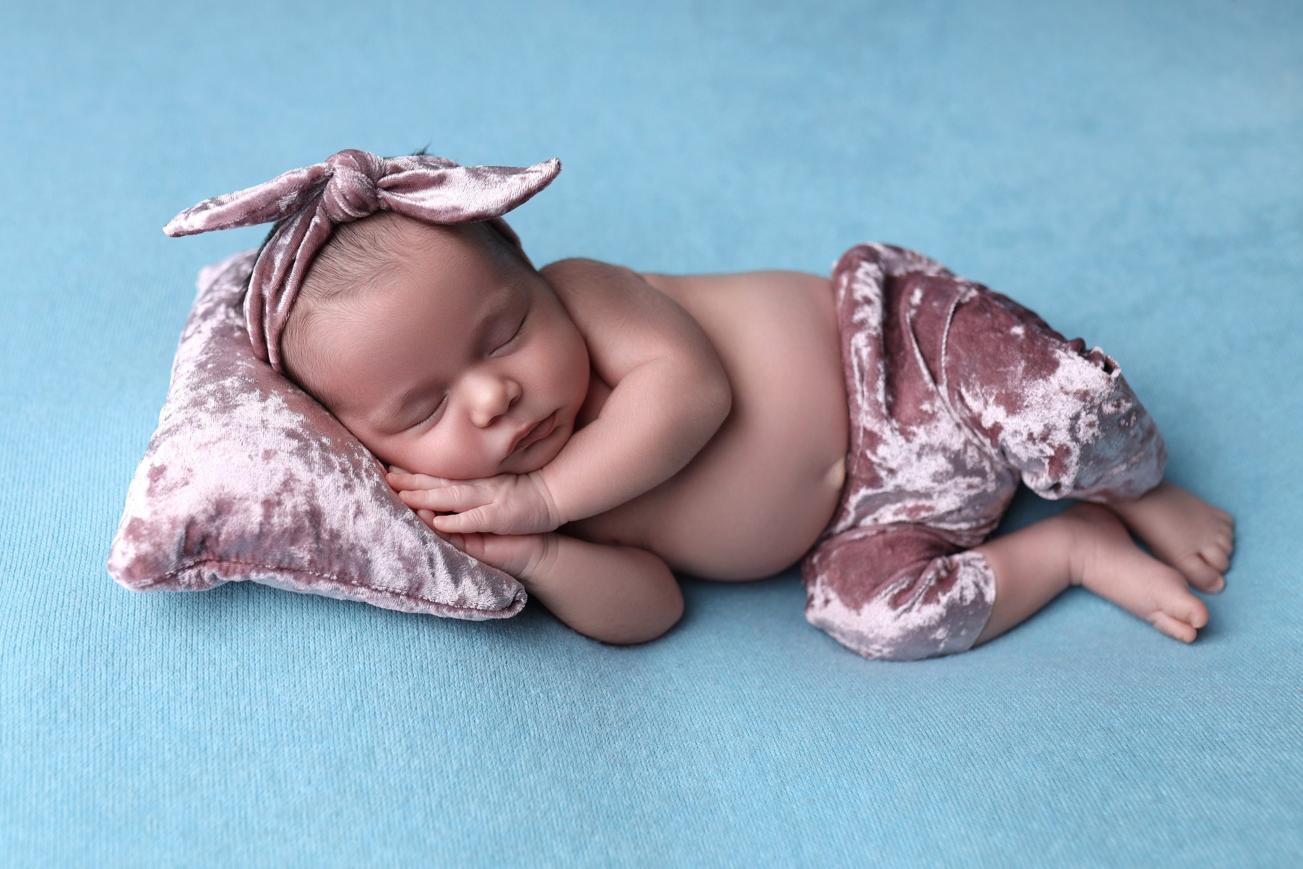 Newborn девочки. Фотограф новорожденных Модяева Ирина