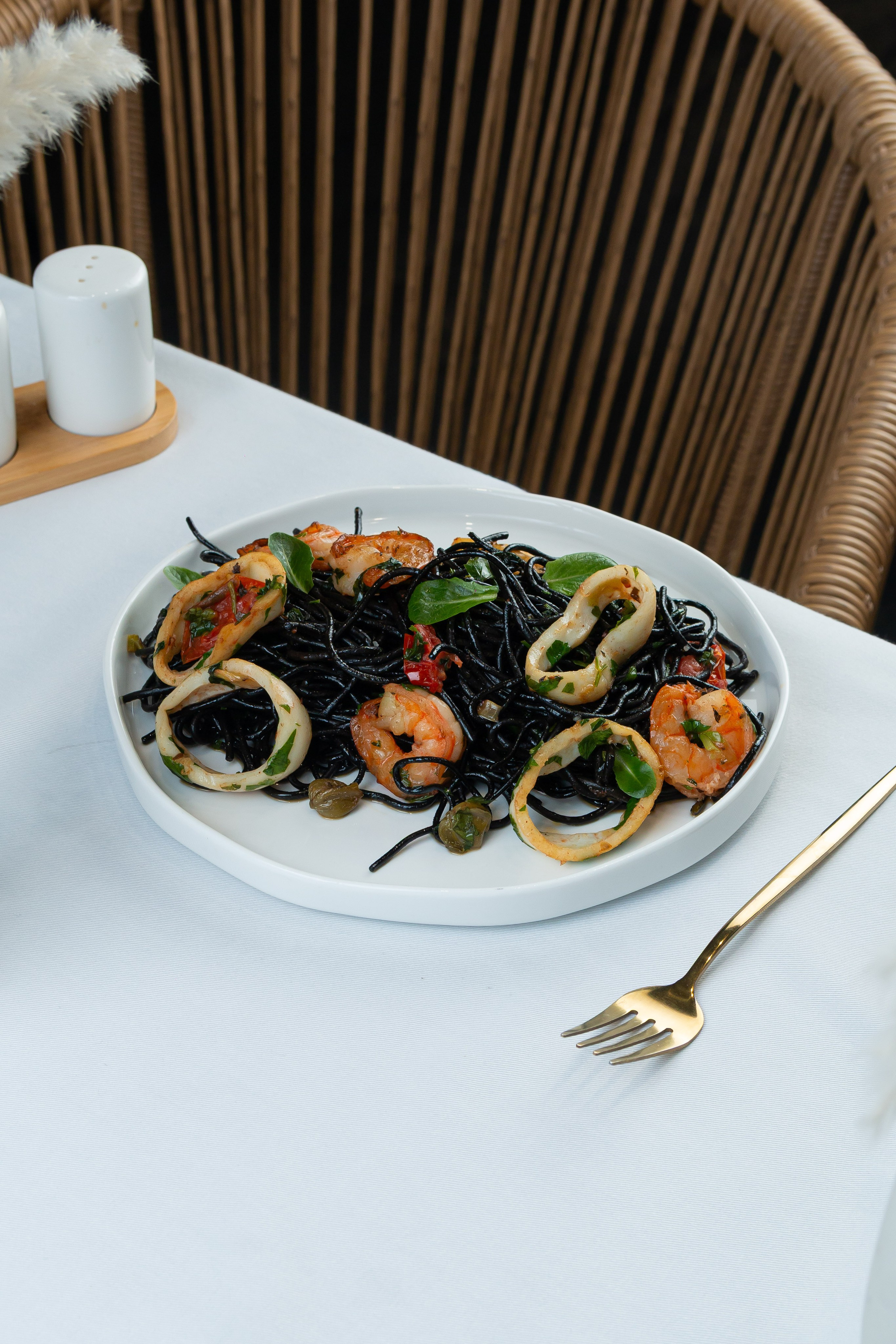 Рестобар Сон. Александр Стряпунин — предметный фотограф в Улан-Удэ