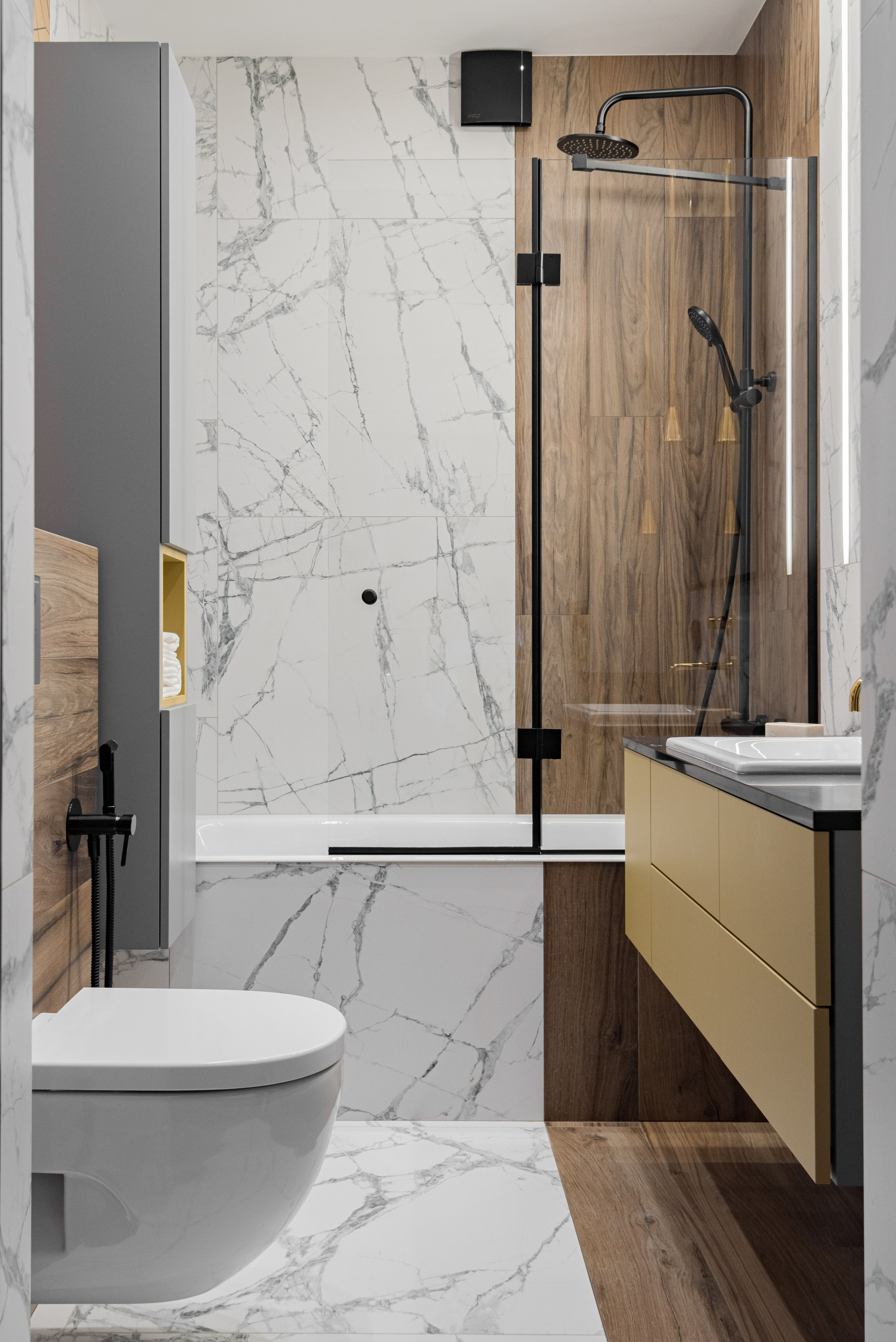 Квартира для молодого человека. Дизайнер Анна Хащенко. Мебель на заказ