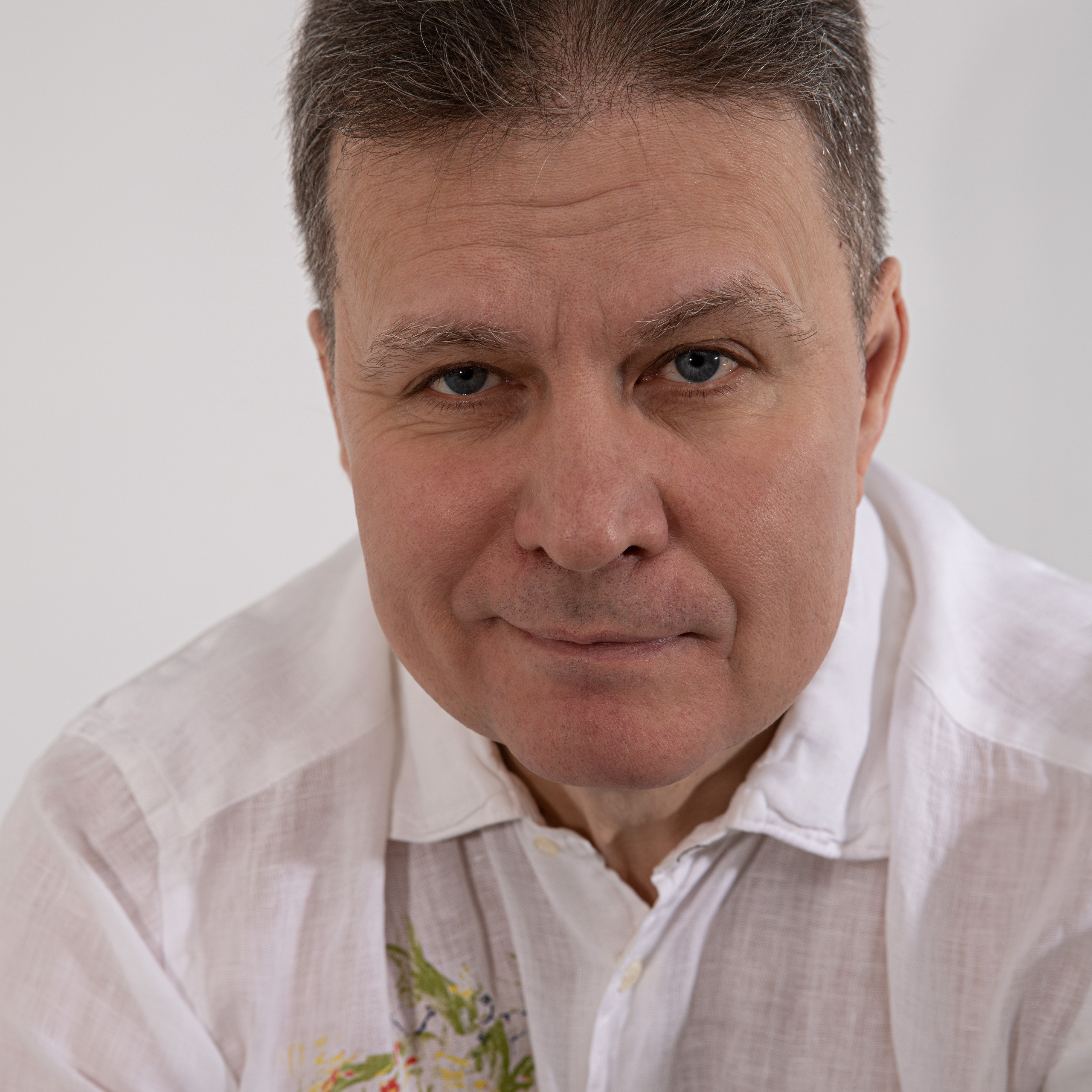 Сергей. ФОТОГРАФ РАДОСТИ Фотосессия в студии СПб. Портретный фотограф — Юрий Торлопов