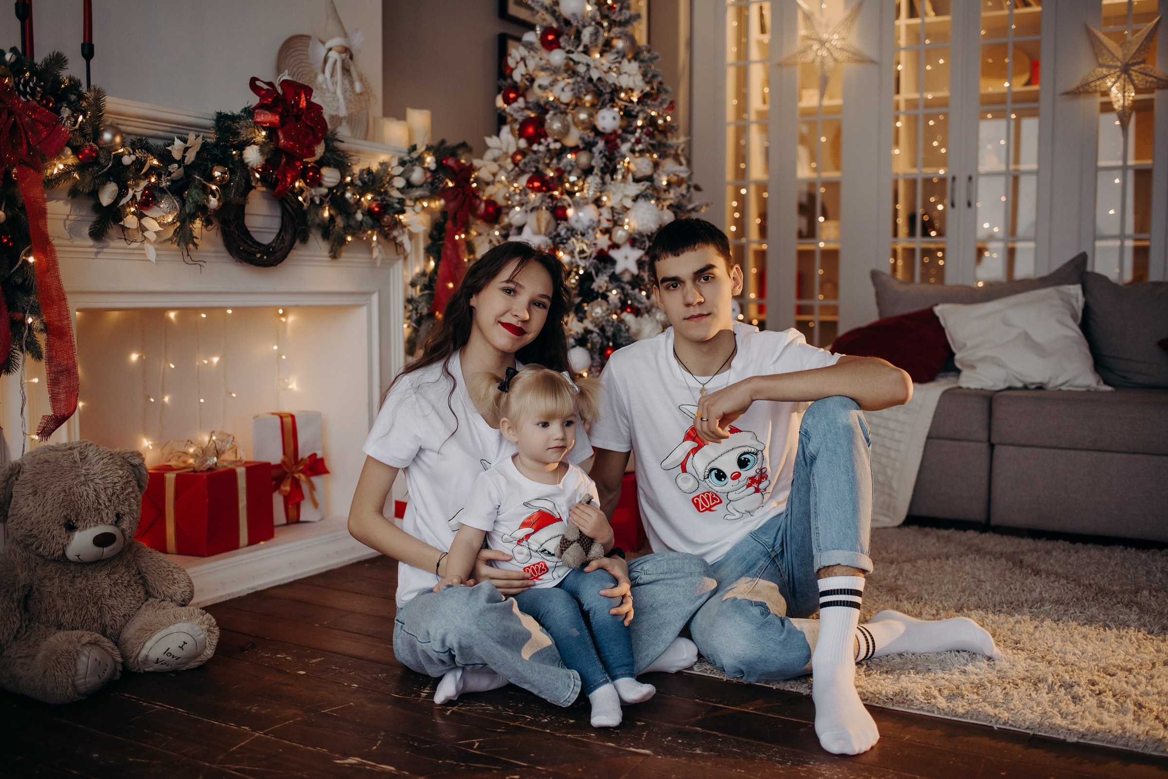 семейная новогодняя фотосессия в фотостудии