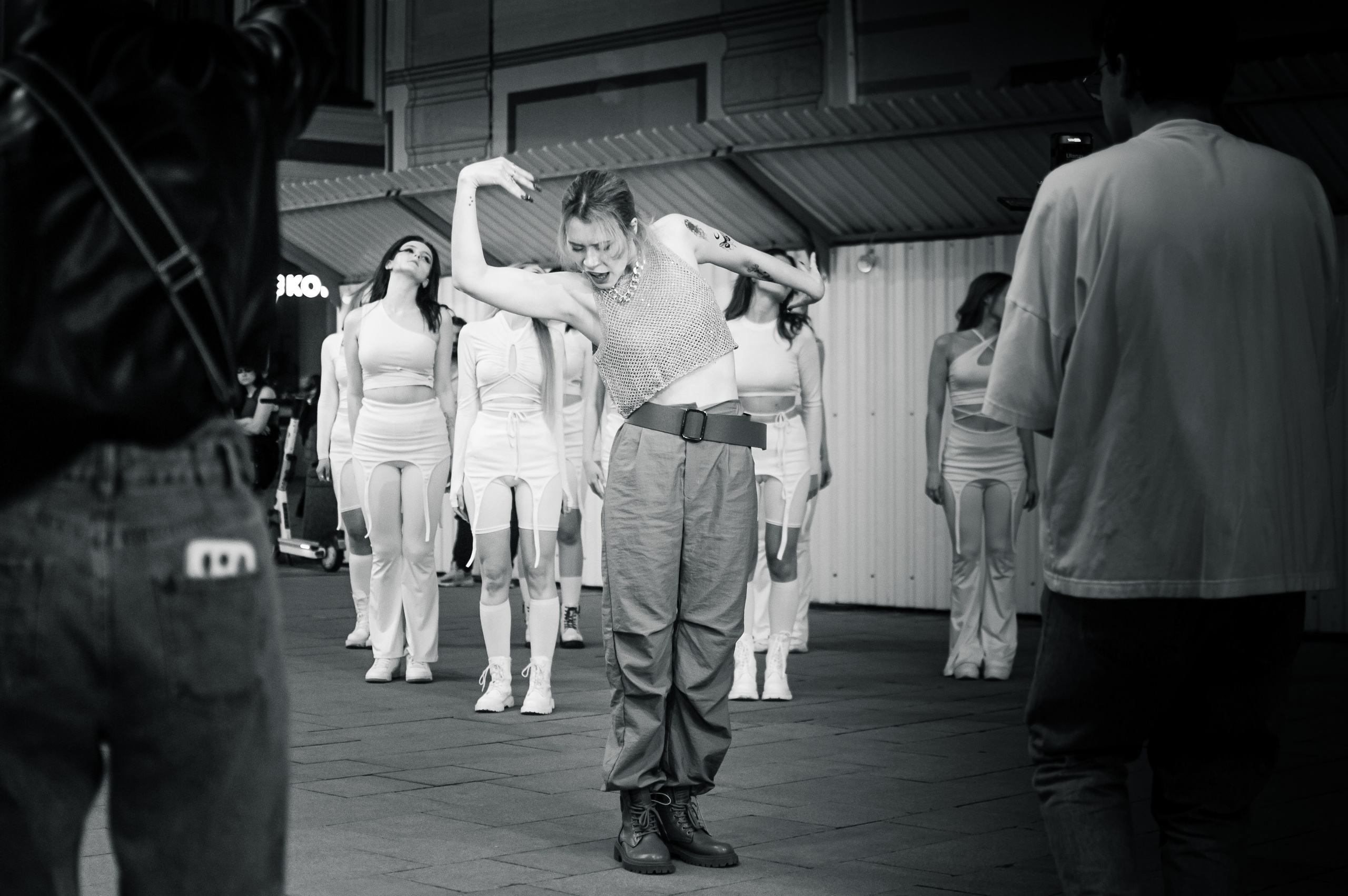 K-POP IN PUBLIC | REBORN | TEN — Nightwalker. Главная