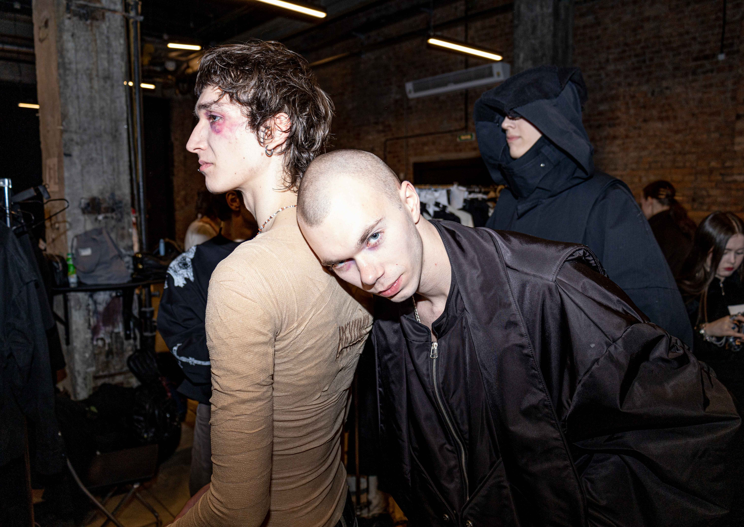 Auxi Backstage. VICTORIA SHU