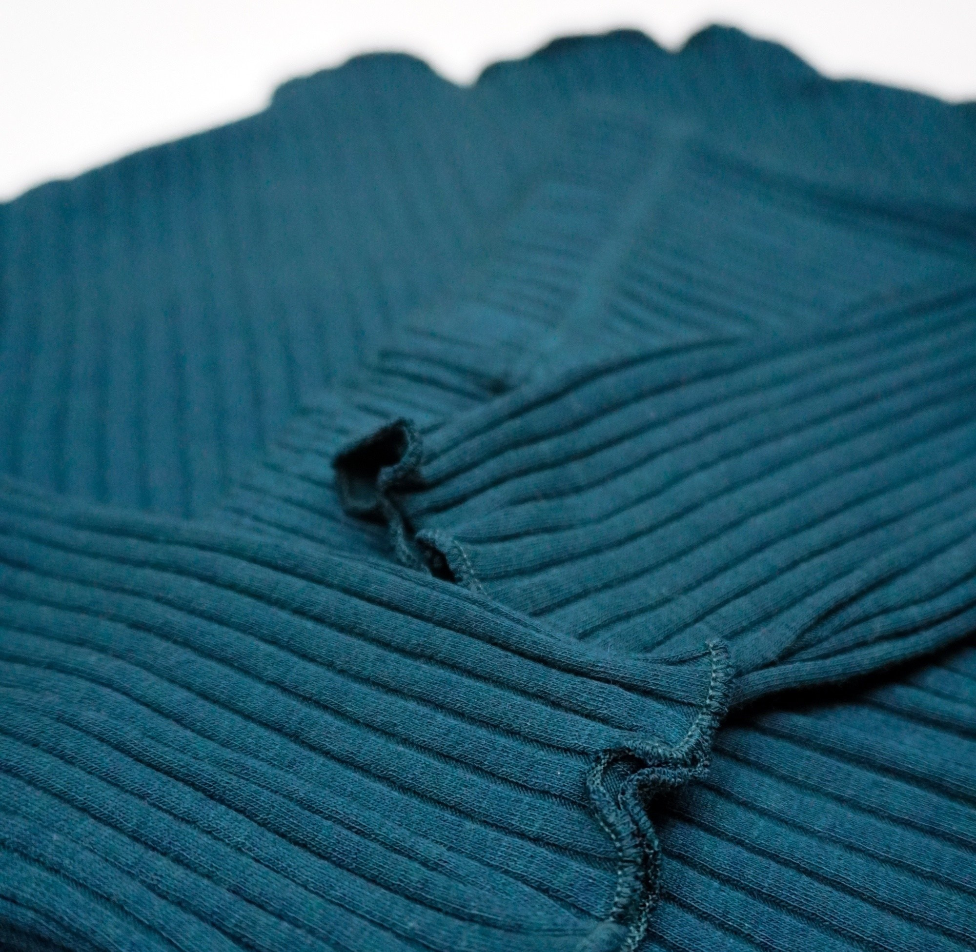 Одежда. Кузнецова Мария — профессиональный фотограф в Санкт-Петербурге | Предметная фотосъёмка, модельные тесты, актёрское портфолио, концерты