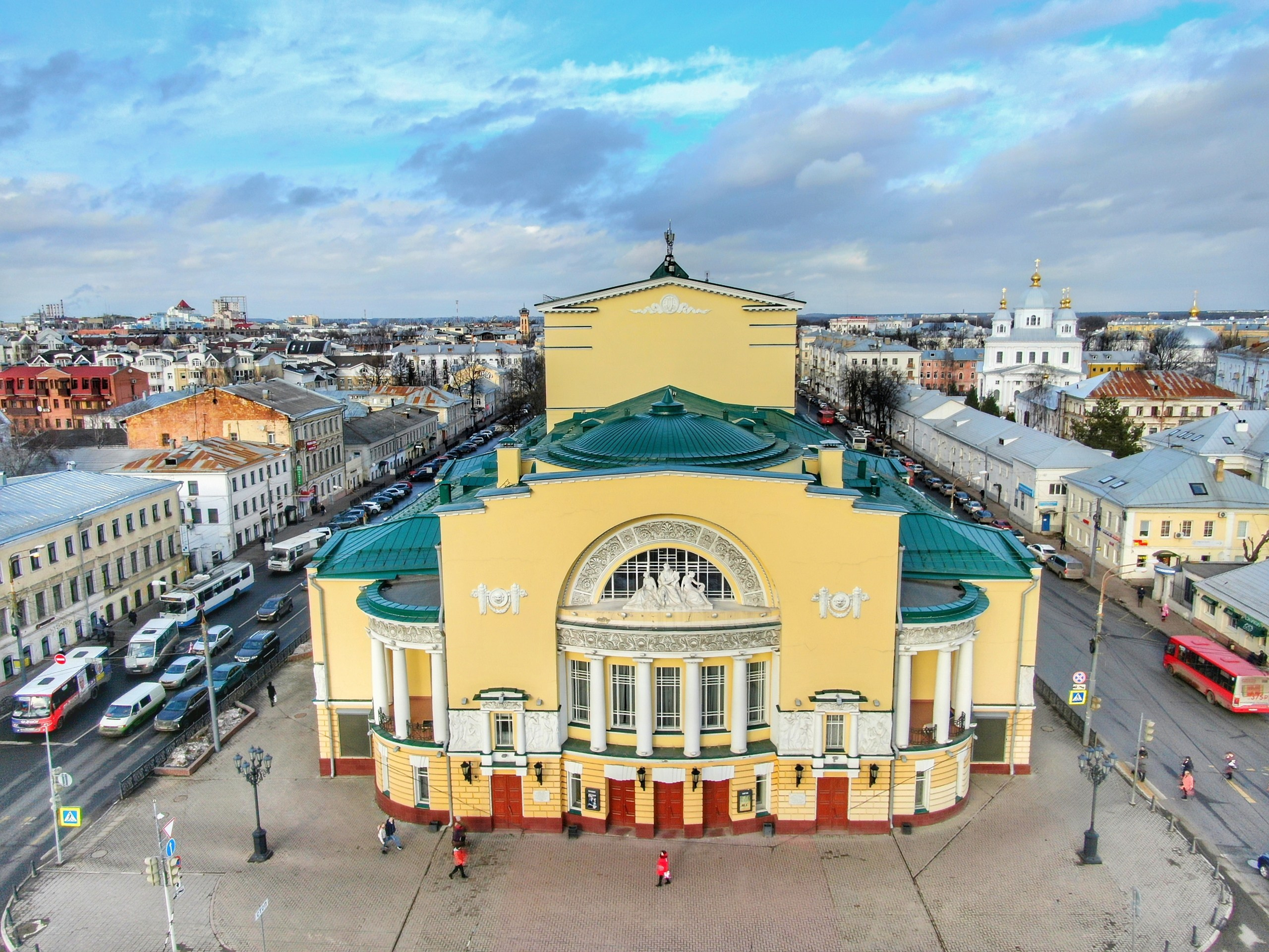 Аэросъёмка (фото). Фото и видеосъёмка в Ярославле | Грибов Медиа контент студия  — от 2500 ₽/час