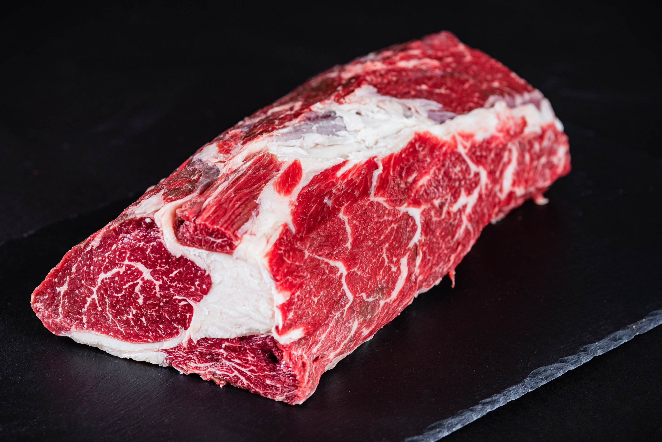 Для сайта магазина мяса. Портретный и предметный фотограф — Москва, Коломна, юго-восток Моск.обл