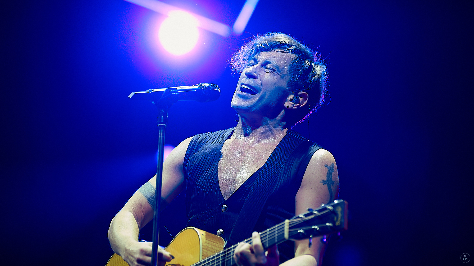 БИ-2. Фотографии отовсюду и обо всем