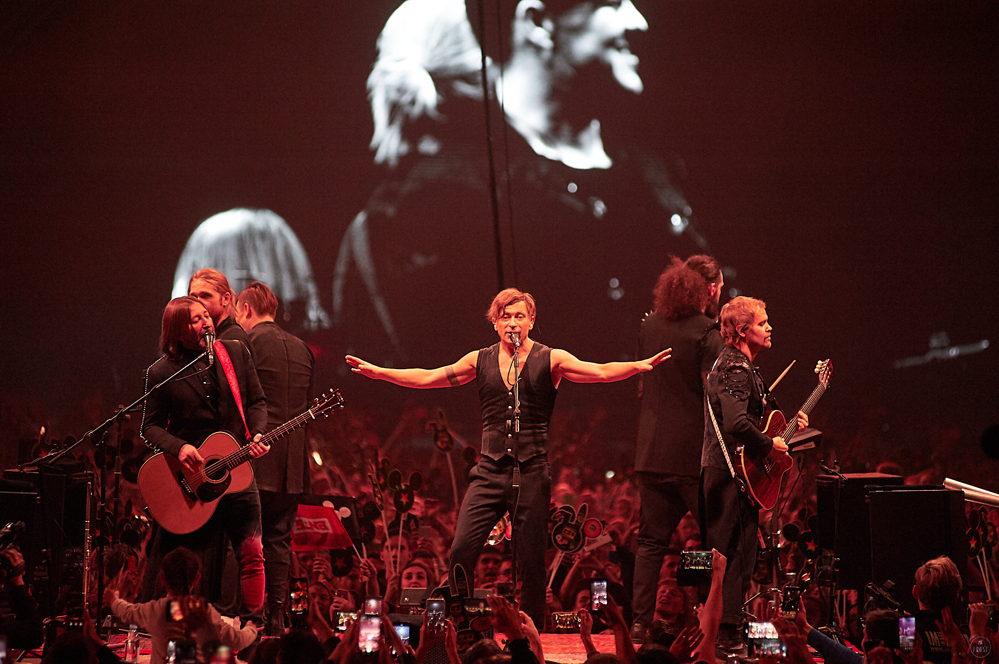 БИ-2. Фотографии отовсюду и обо всем