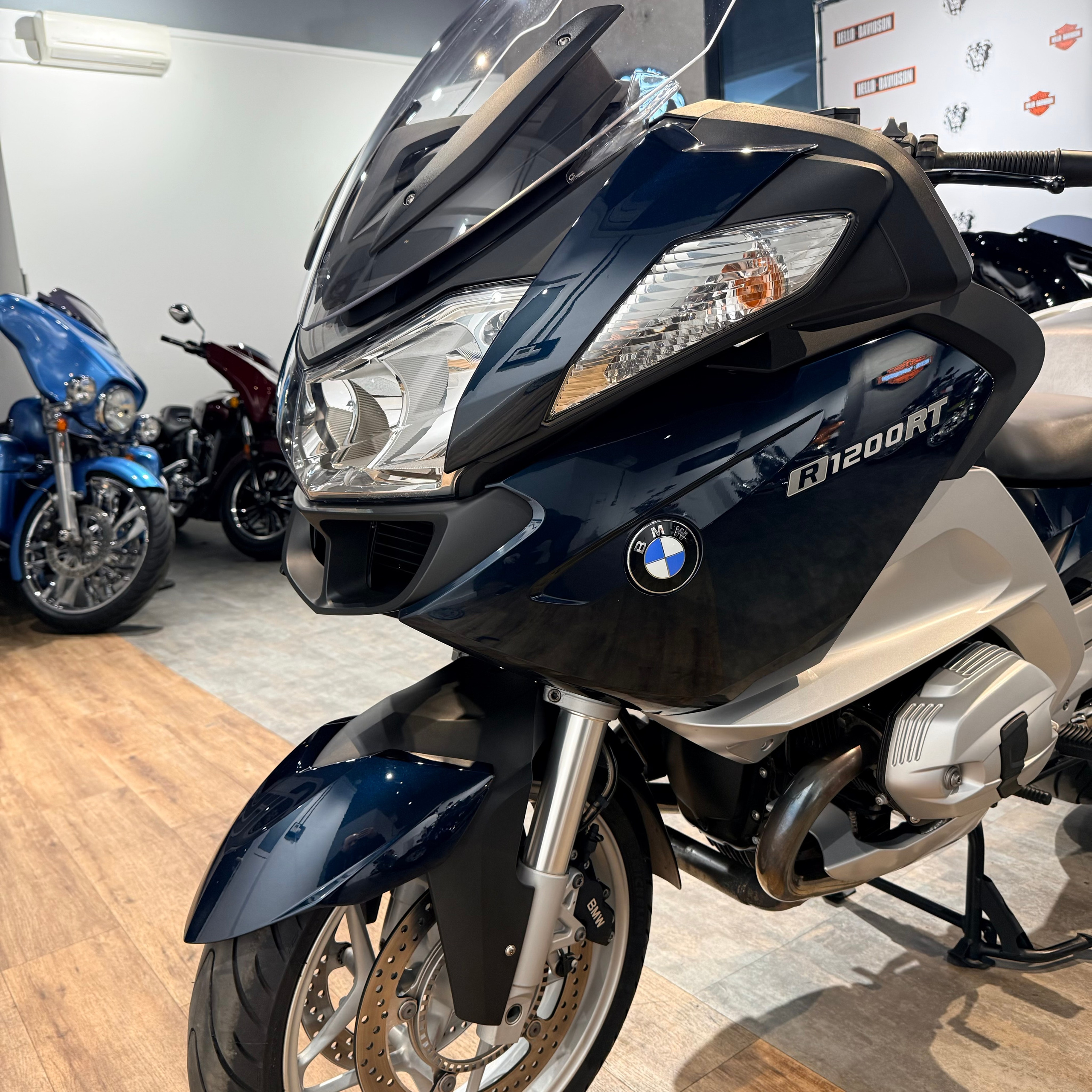 2013 ВMW R1200RТ Navy Blue (VIN WB10*7384). Hello Davidson, Москва. Только хорошие мотоциклы…