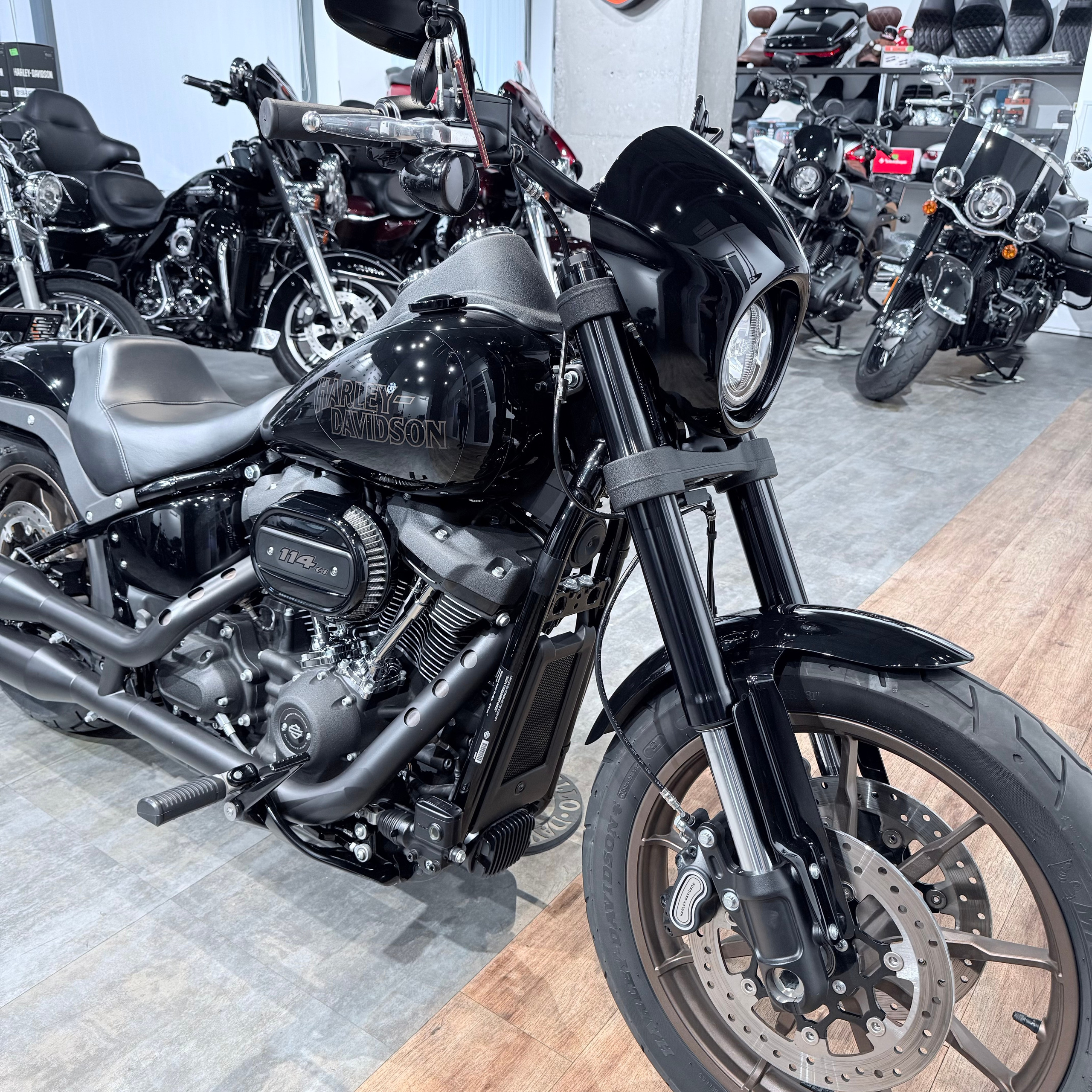 2021 Lоw Ridеr S 114 АBS Vivid Вlack. Hello Davidson, Москва. Только хорошие мотоциклы…