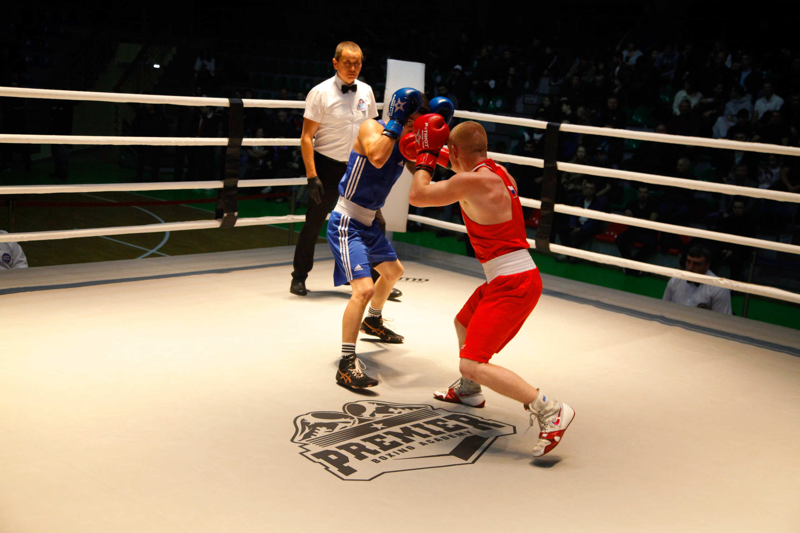 Фотограф, трансляция, звук и свет для вашего спорта. Спортивный фотограф, трансляция, звук и свет в Новосибирске