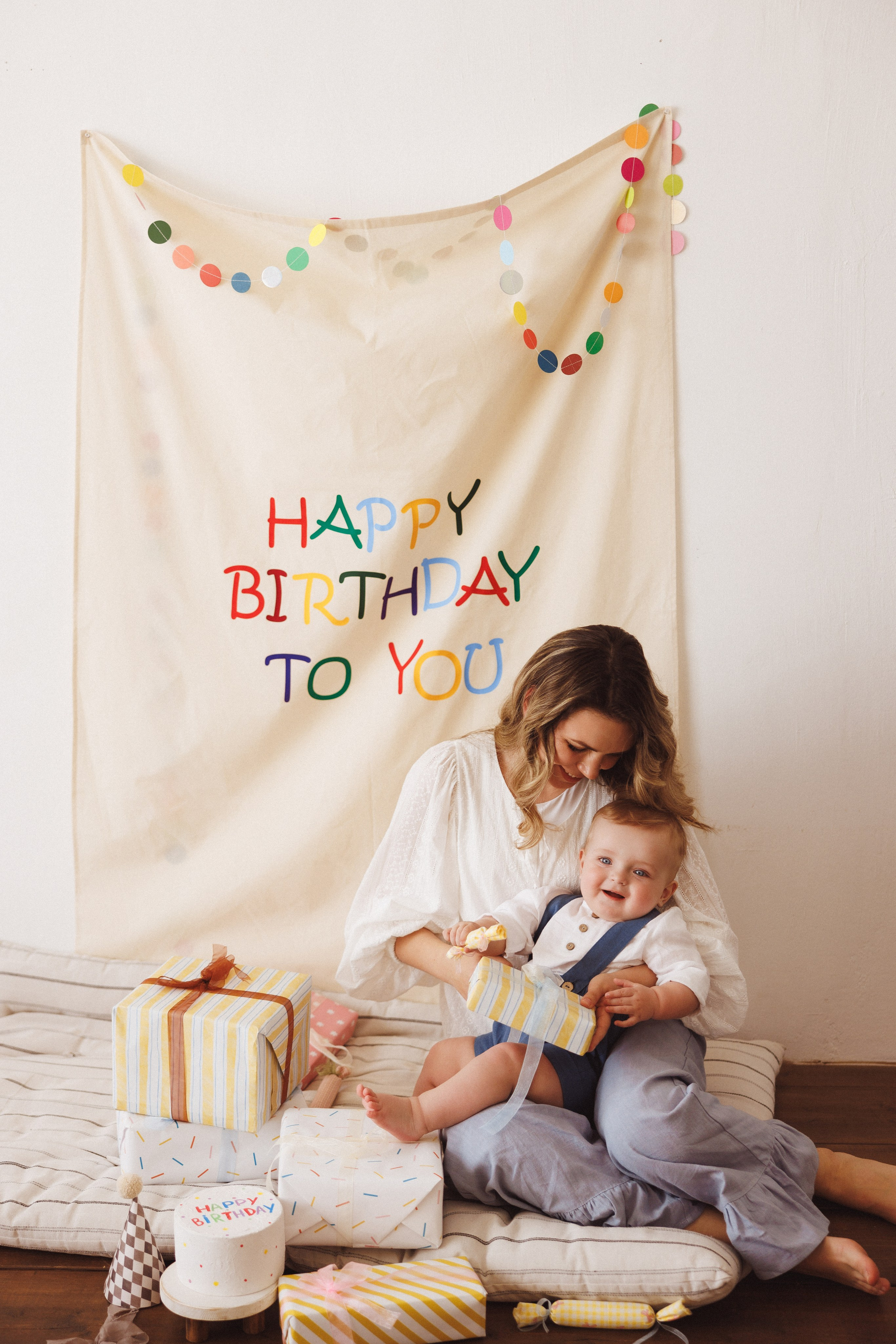 Яркая, весёлая фотосессия к Дню рождения. Фотостудия «Mestone», город Краснодар. Семейный и детский фотограф в Краснодаре Анна Трашкова