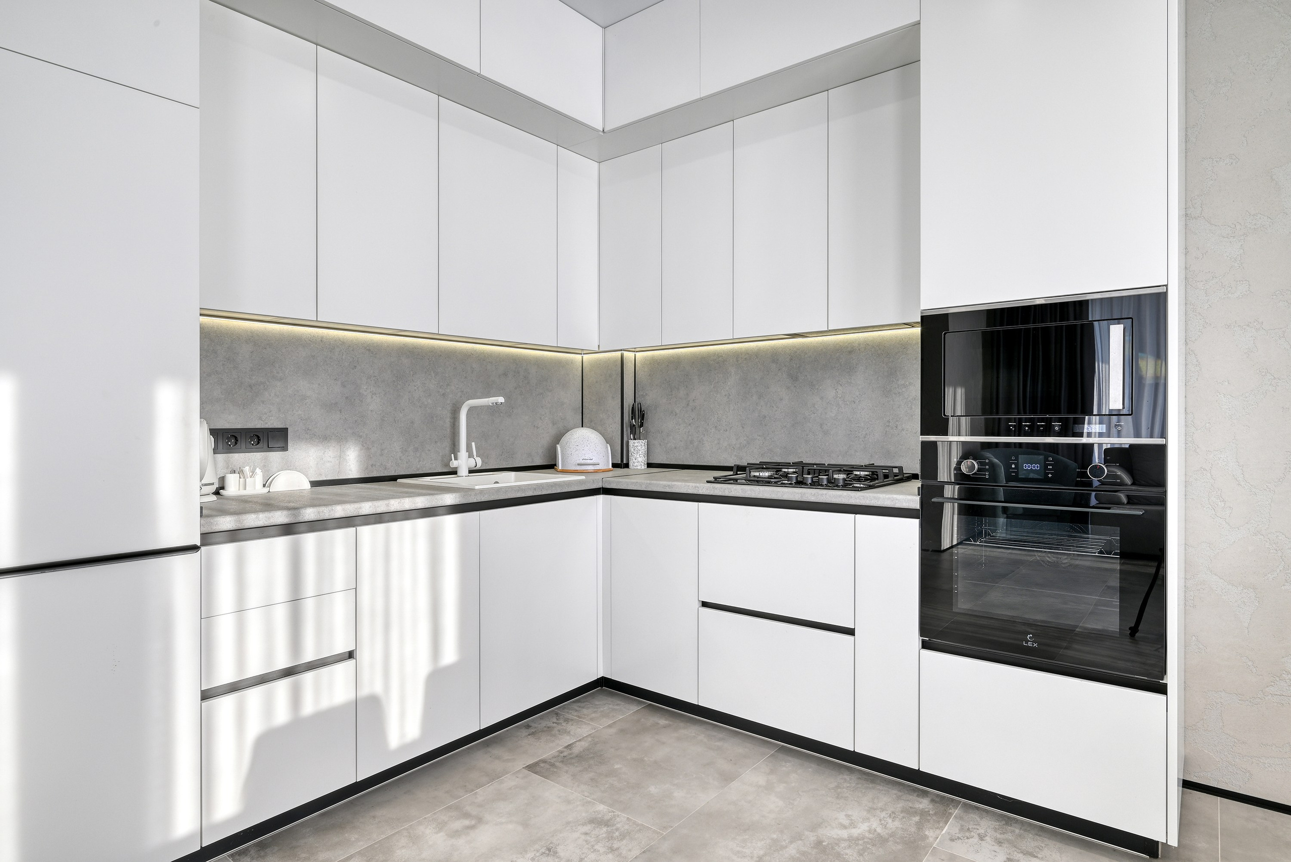 Интерьерная фотосъемка дома в Сочи (Кудепста). Интерьерный фотограф в Сочи | Роман Сусленко