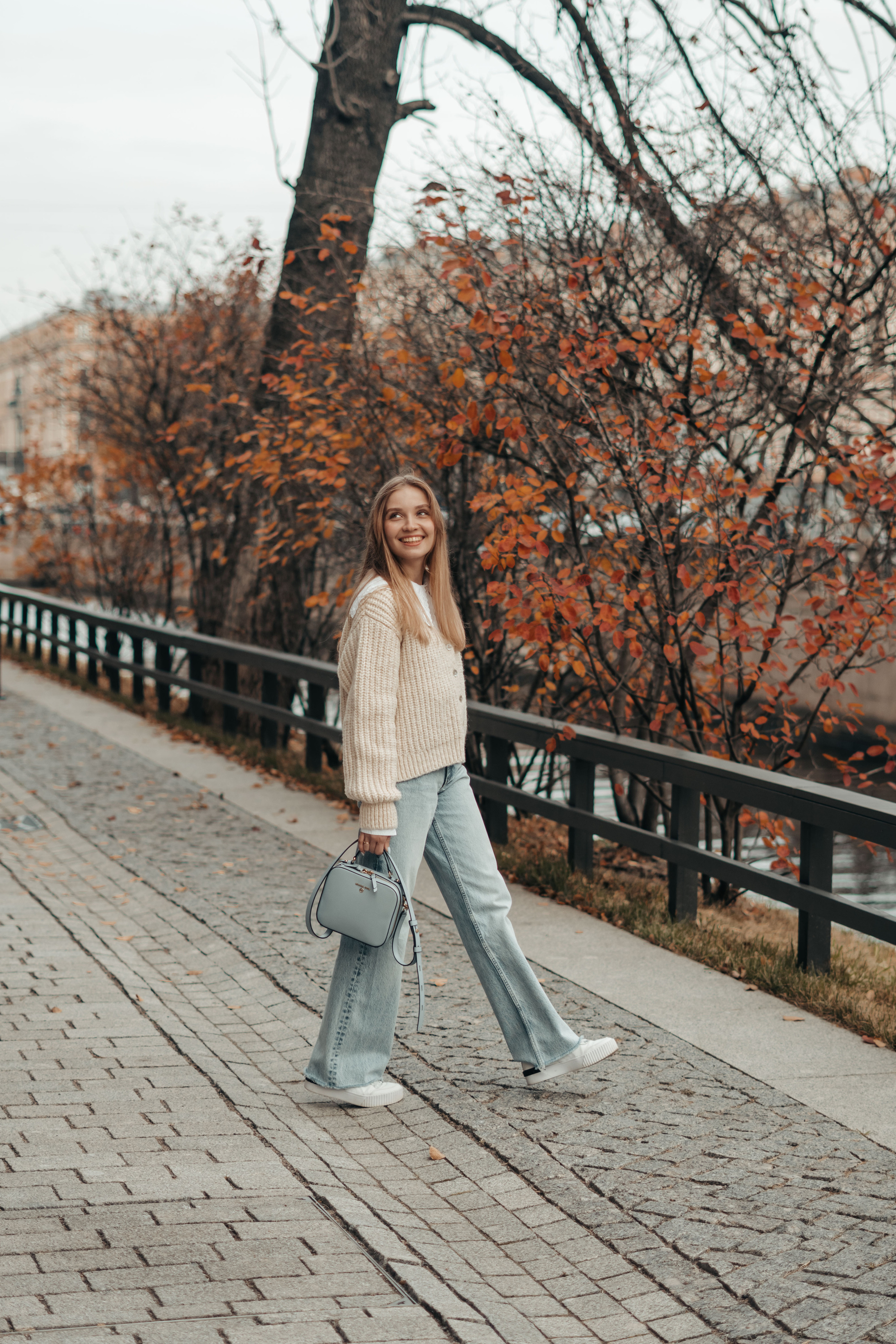 Arina. Professional Wedding Photographer Geneva & Romande Switzerland | Tanya Creator