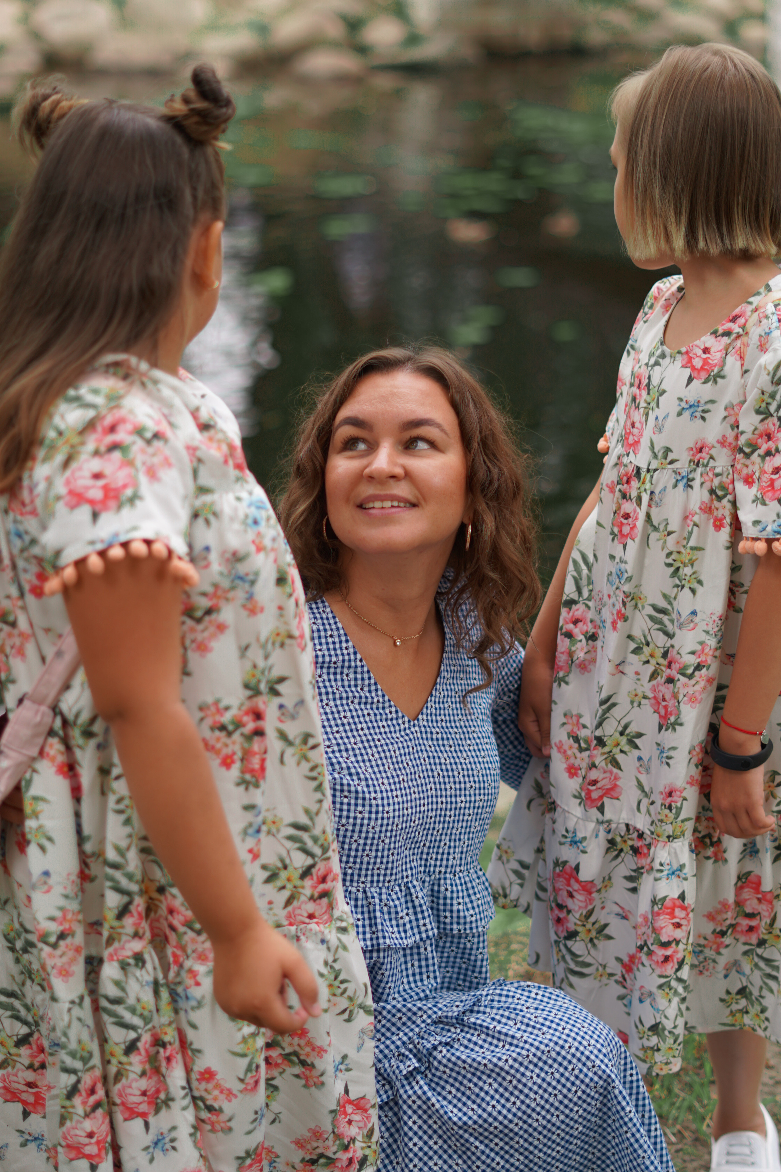 Ksenia & daughters. Профессиональный свадебный фотограф в Женеве и Швейцарии | Таня Вовчецкая